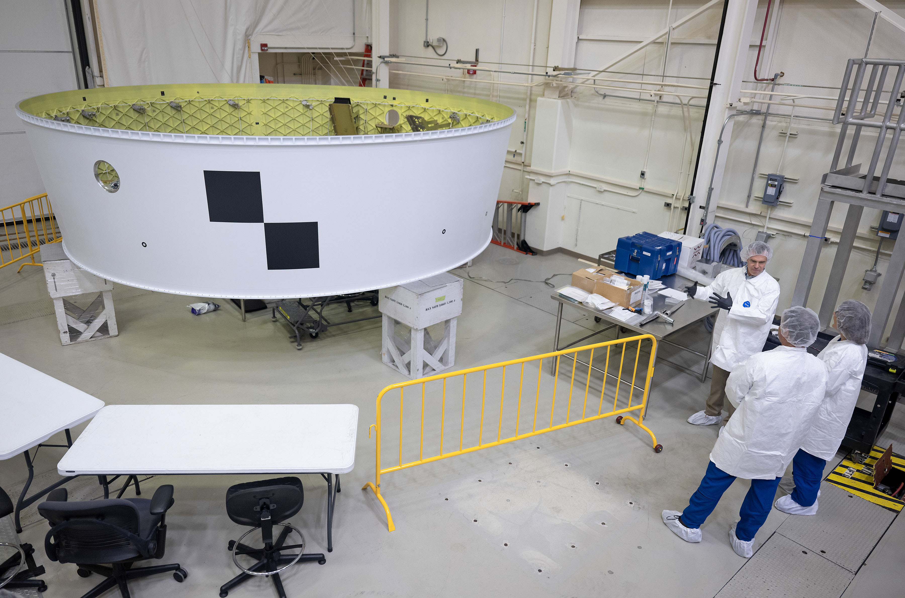 ARTEMIS II CREW VISIT