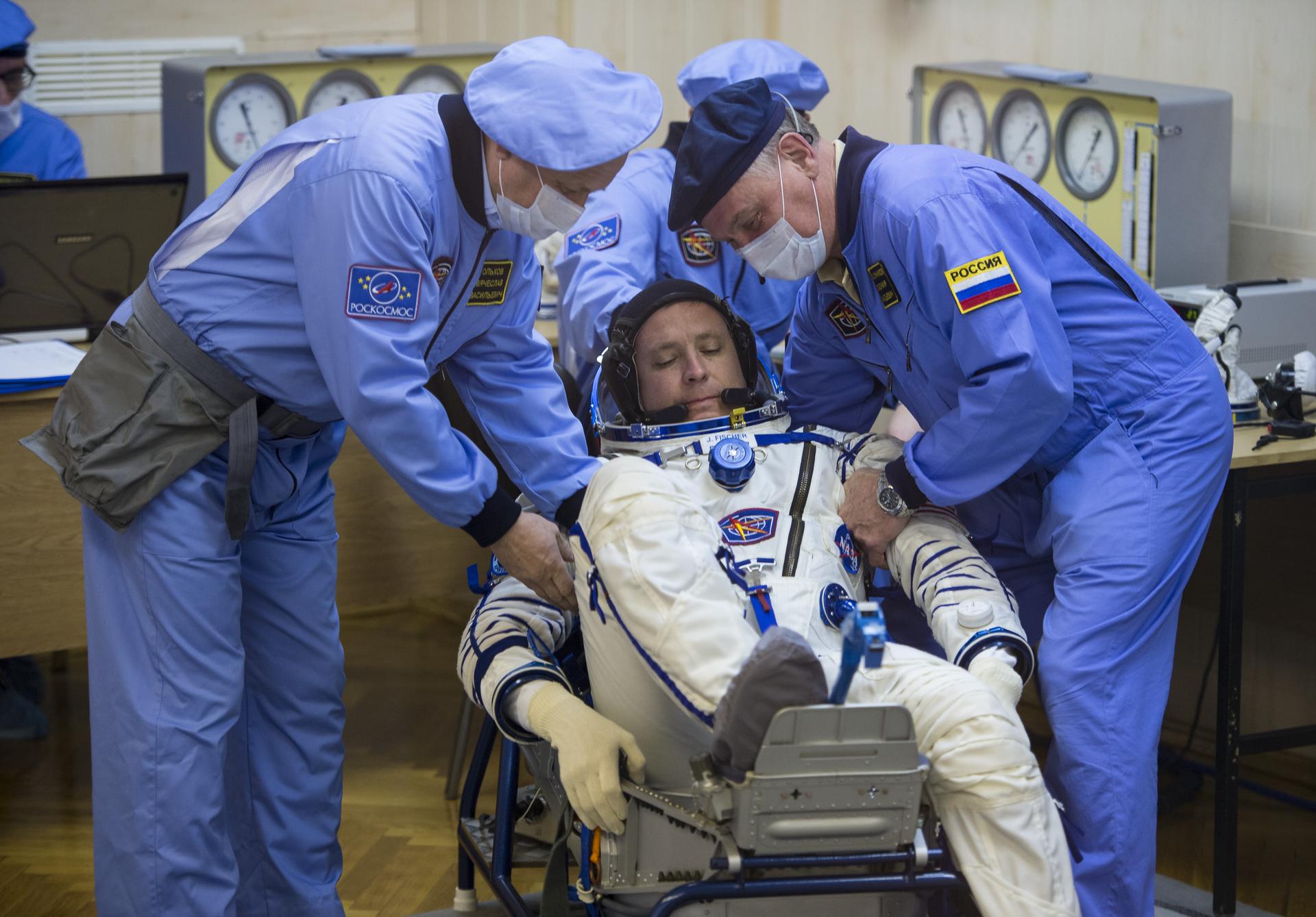 Expedition 51 Pressure Checks