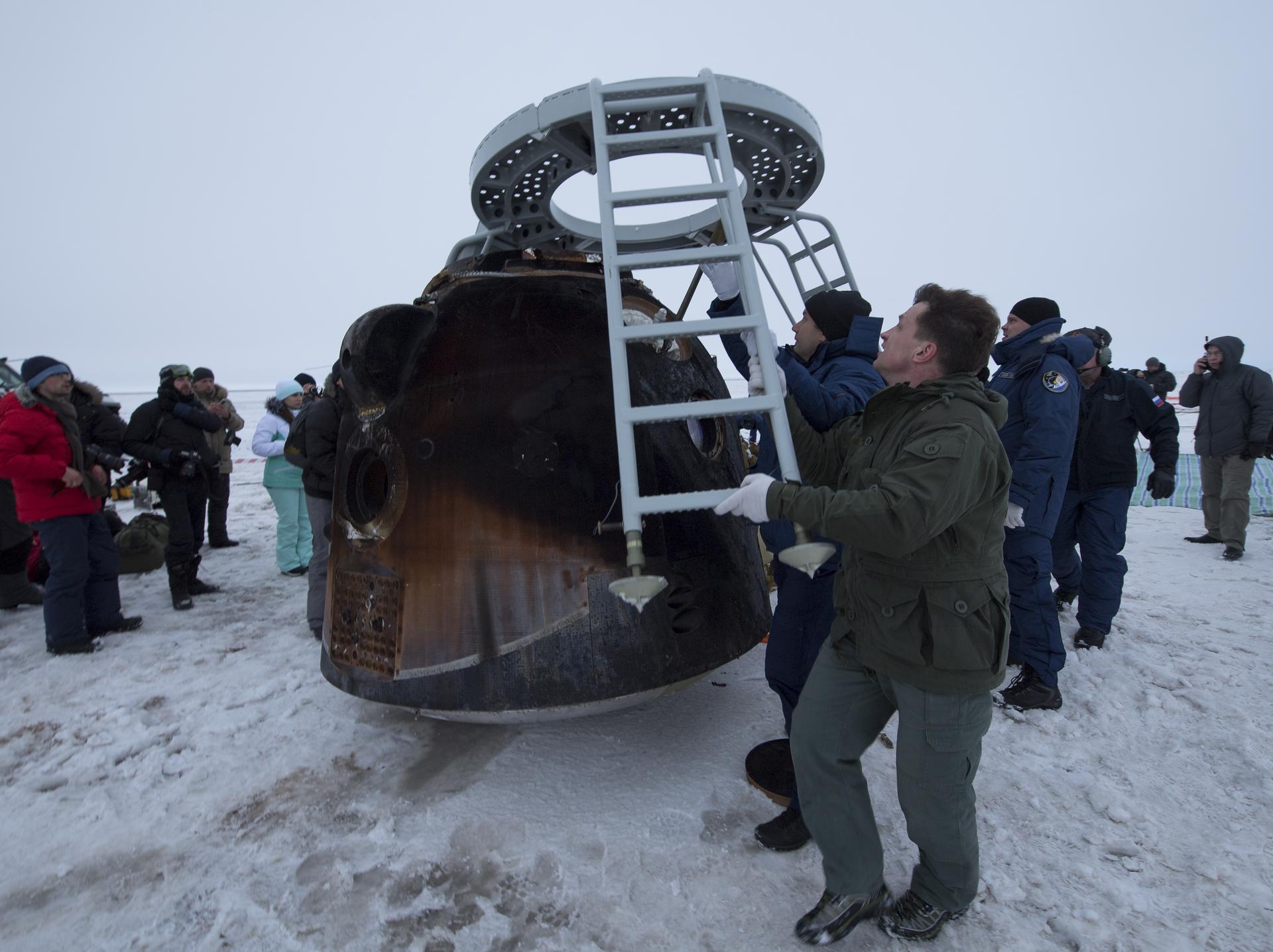 Expedition 54 Soyuz MS-06 Landing