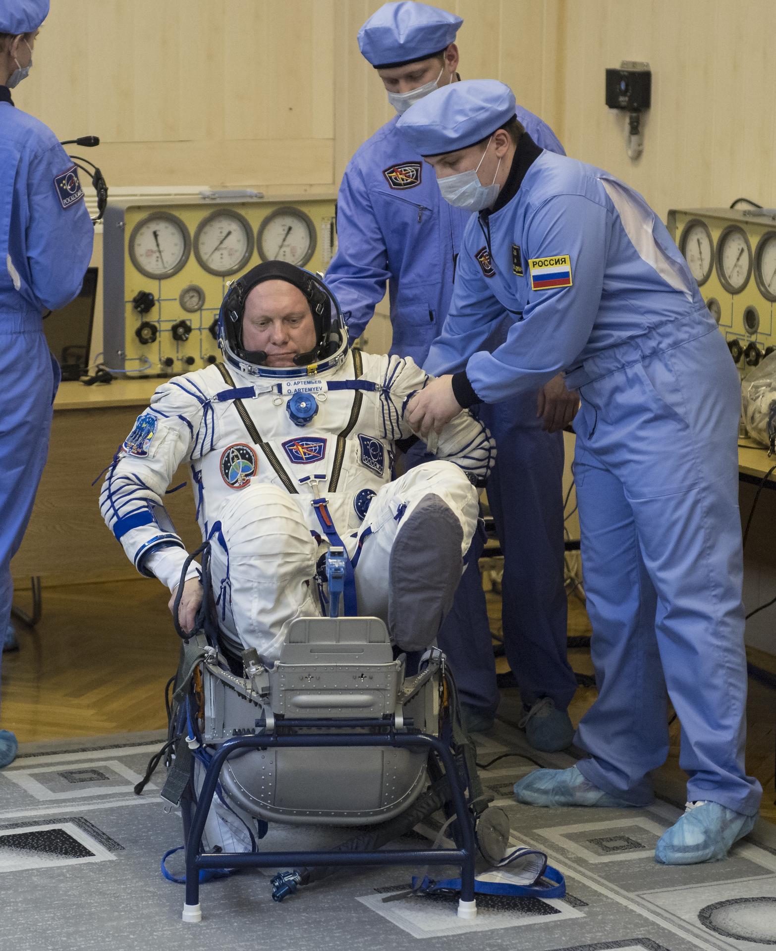 Expedition 55 Preflight