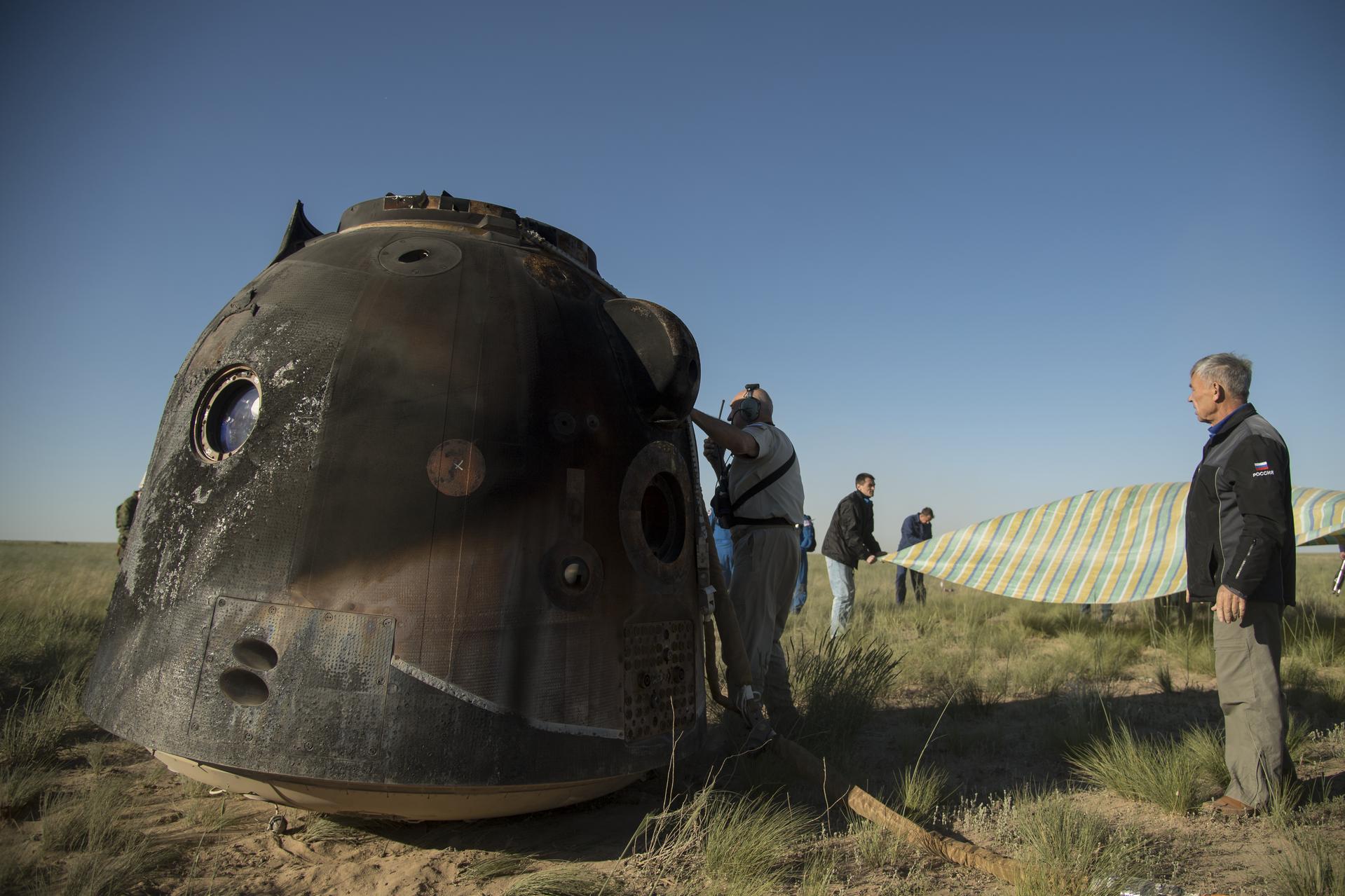 Expedition 55 Soyuz MS-07 Landing