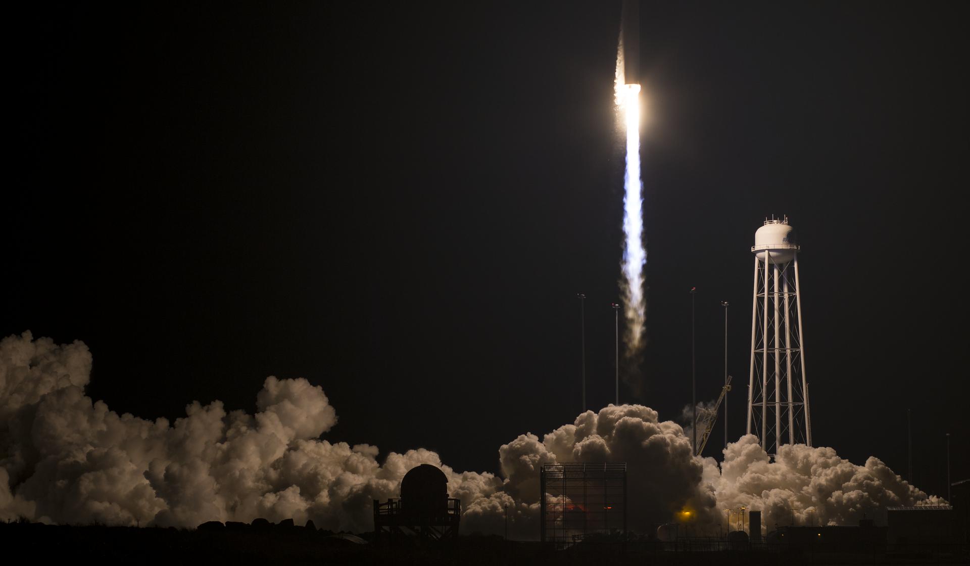 Northrop Grumman Antares CRS-10 Launch