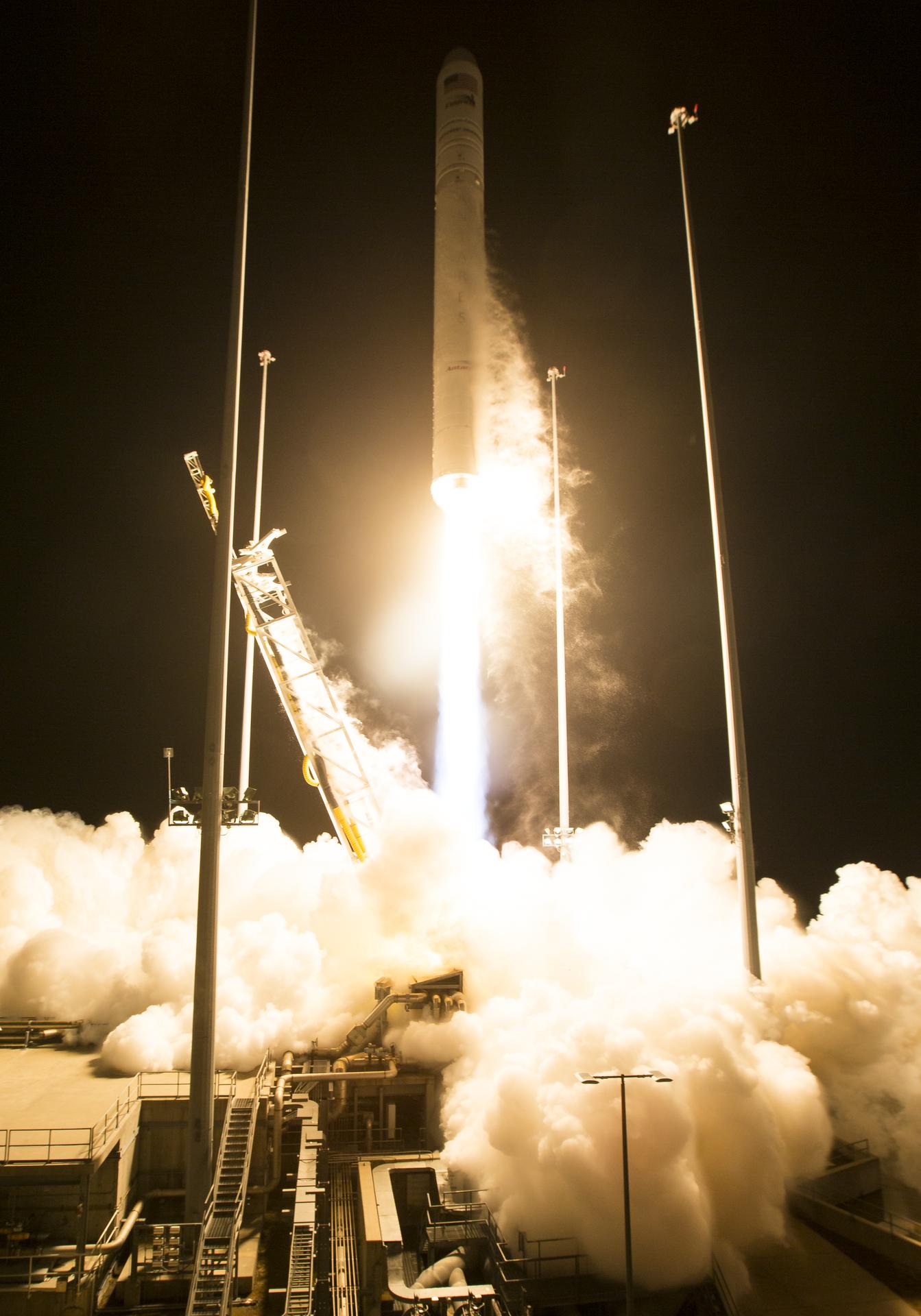 Northrop Grumman Antares CRS-10 Launch