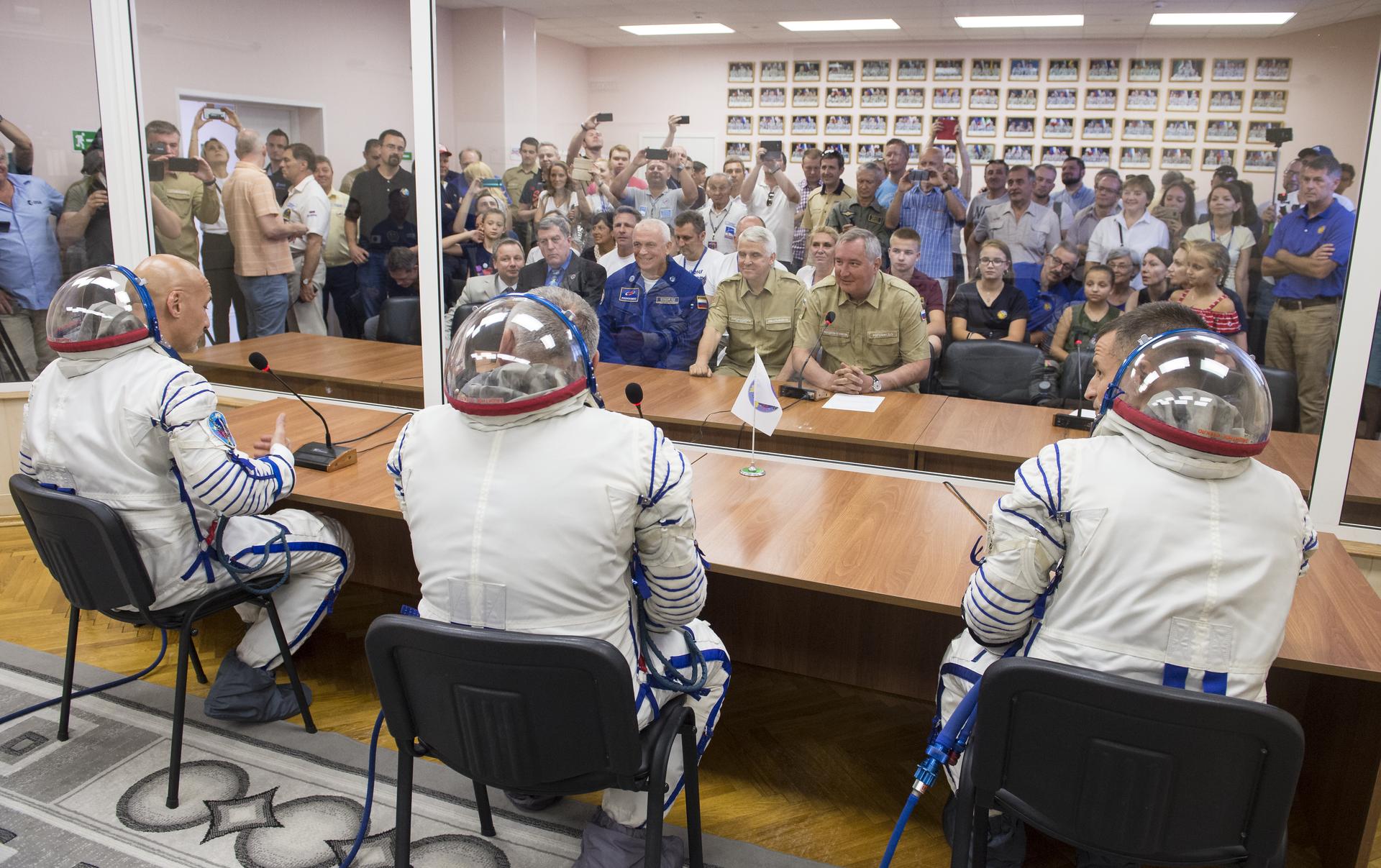 Expedition 60 Preflight