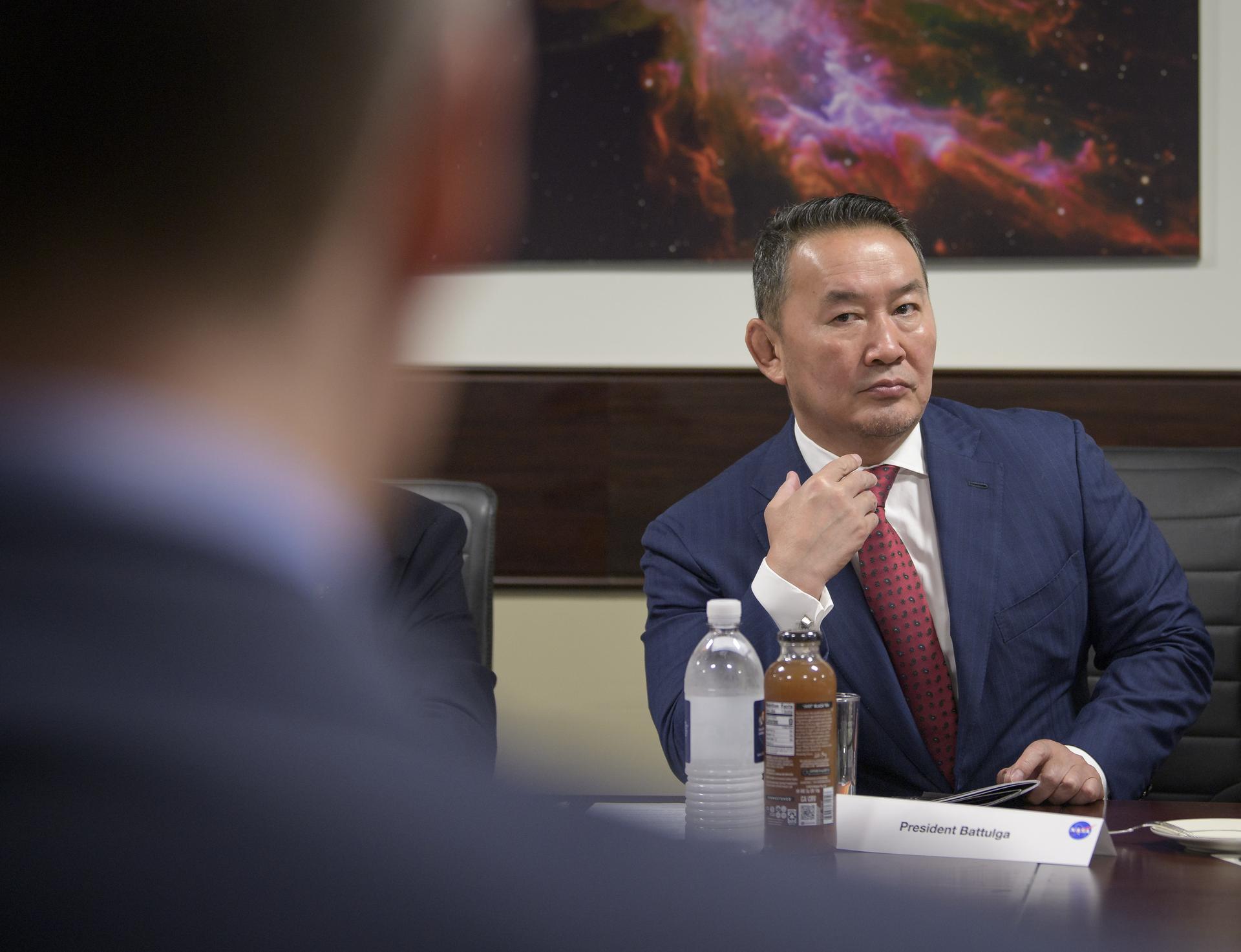 Administrator Bridenstine Meets Mongolian President Battulga