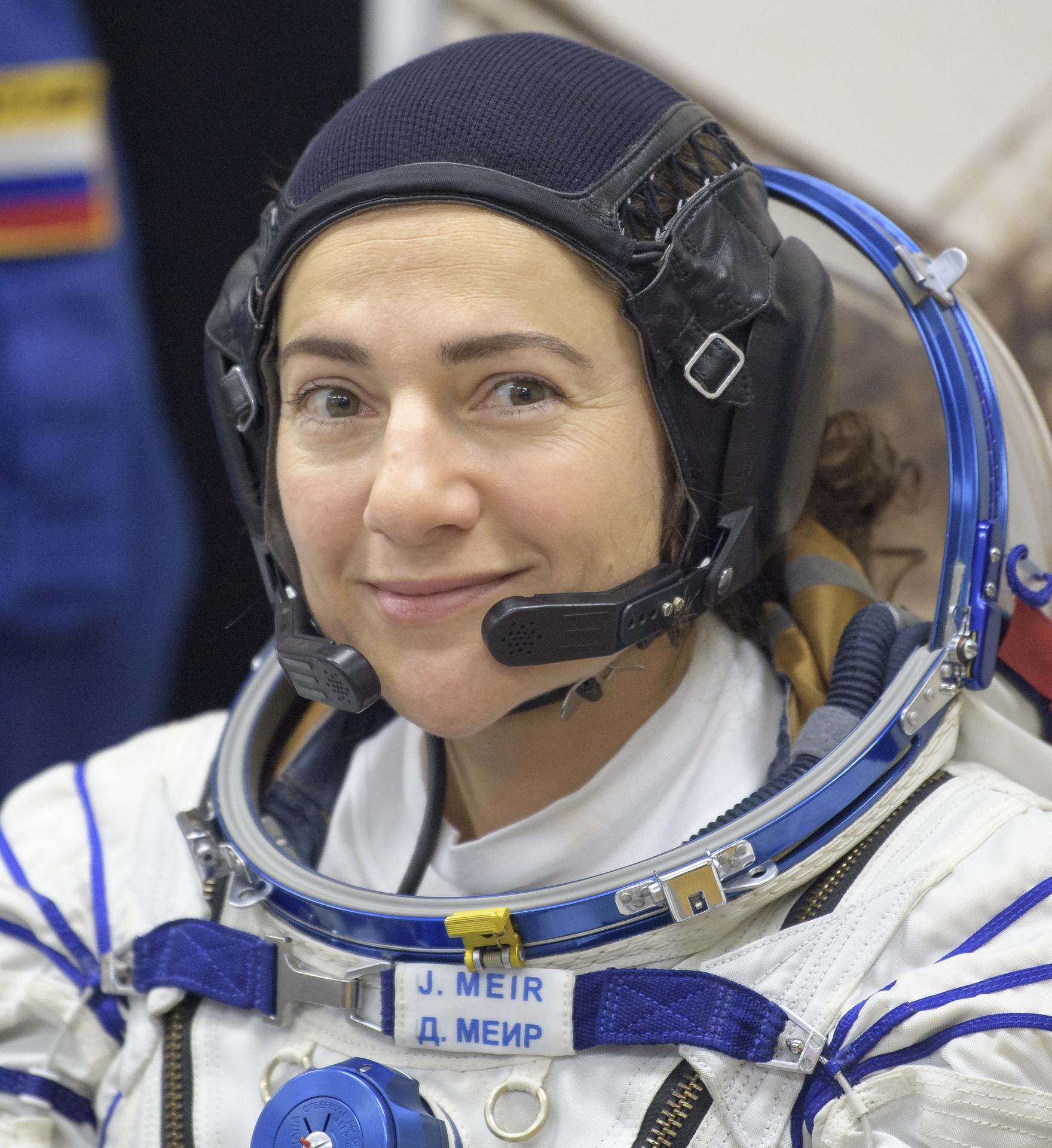 Expedition 61 Preflight