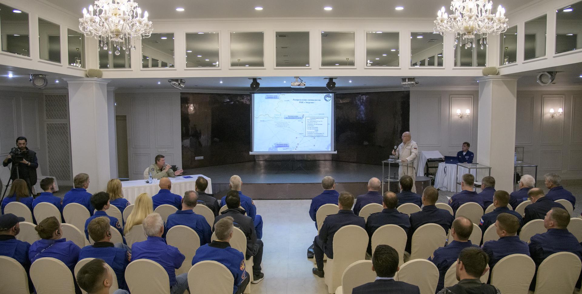 Expedition 60 Landing Preparations