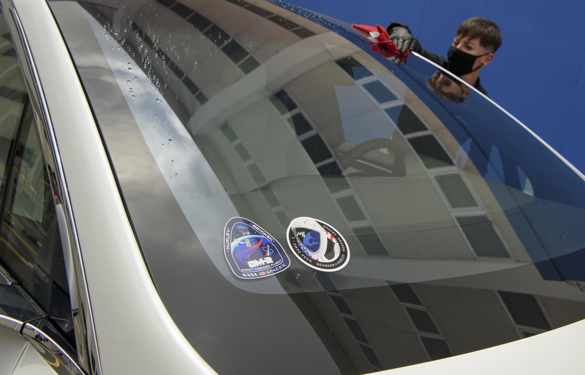 SpaceX Demo-2 Crew Walkout