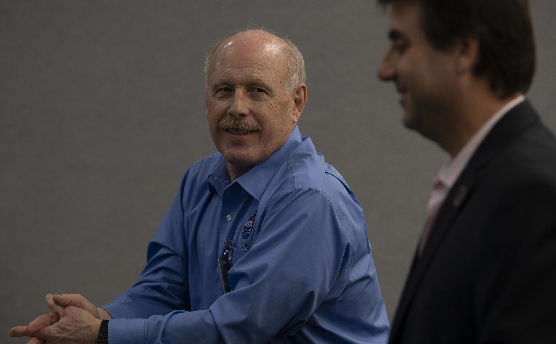 SpaceX Demo-2 Hatch Opening