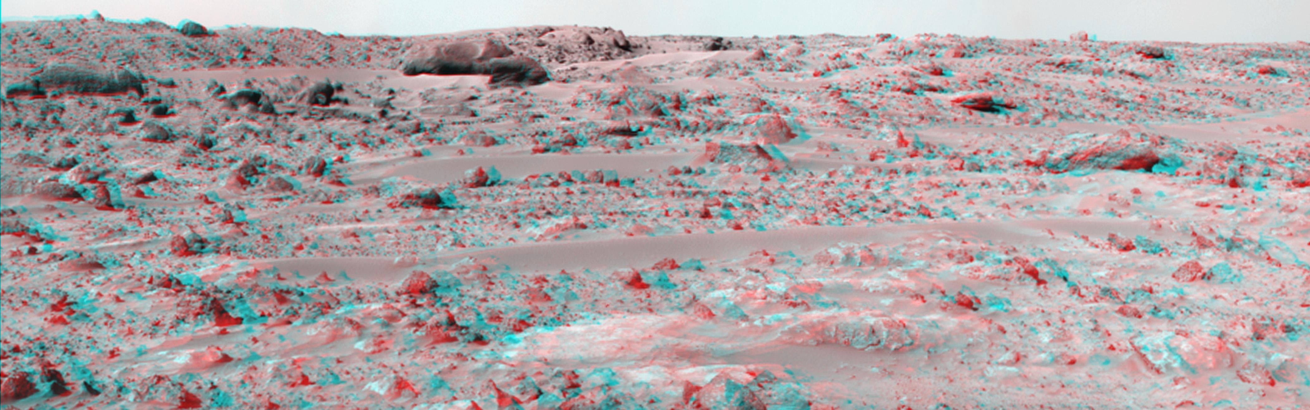 Northeast View from Pathfinder Lander - Anaglyph