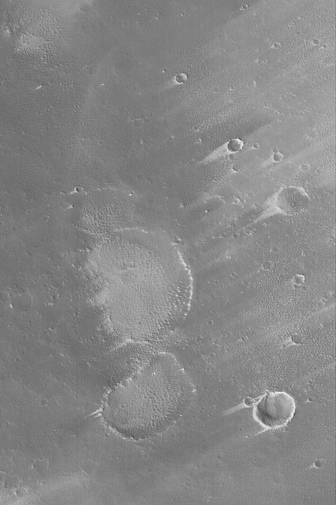Pavonis Wind Streaks