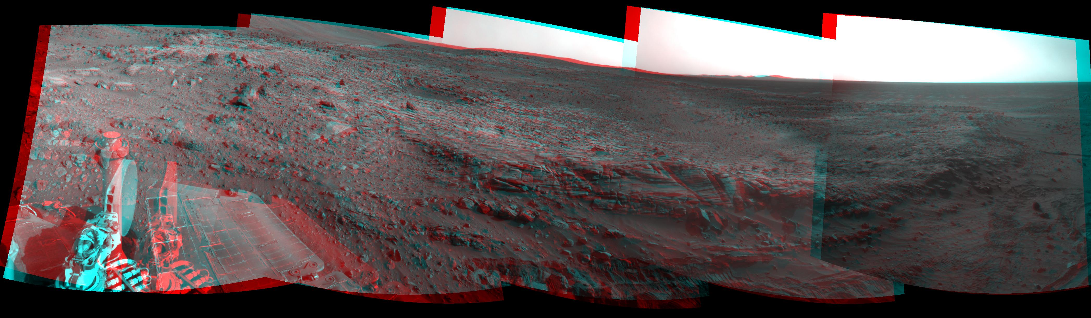 Spirit View Beside Home Plate on Sol 1823 Stereo