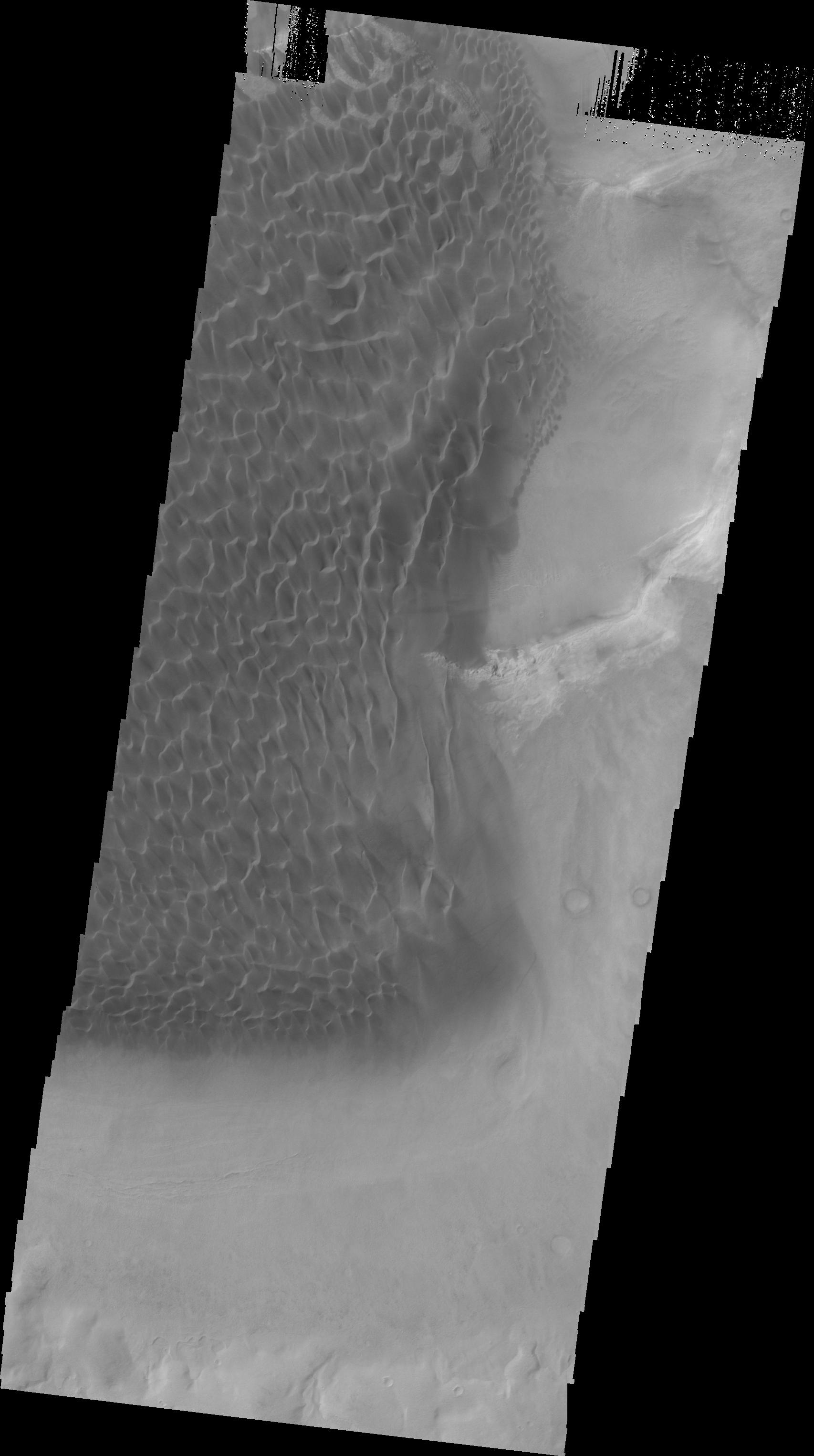 Rabe Crater Dunes IR