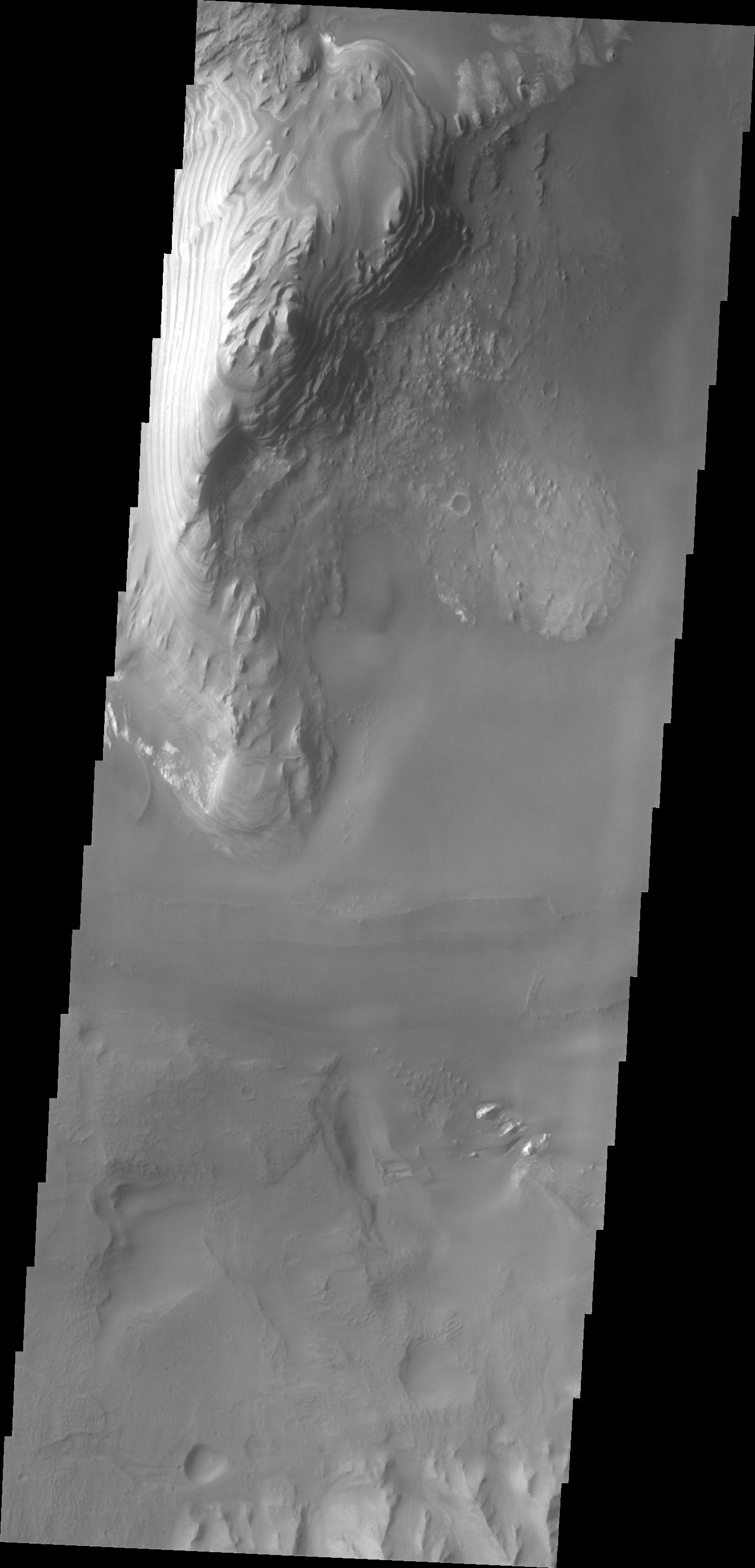 Juventae Chasma