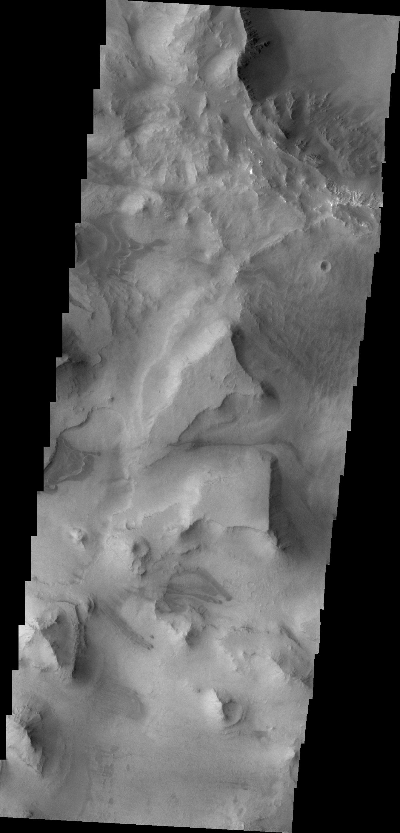 Mesas of Capri Chasma