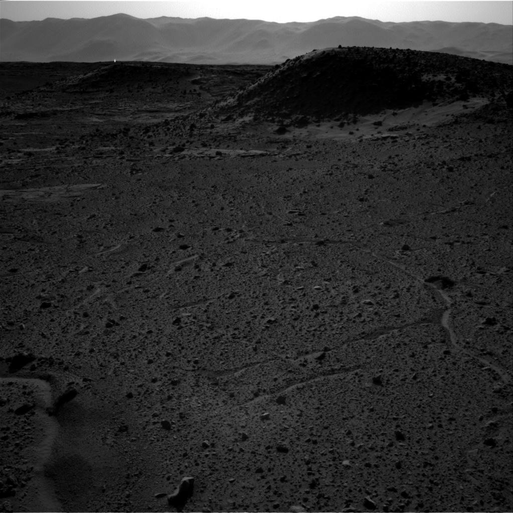 Bright Spot Toward Sun in Image from NASA Curiosity Mars Rover