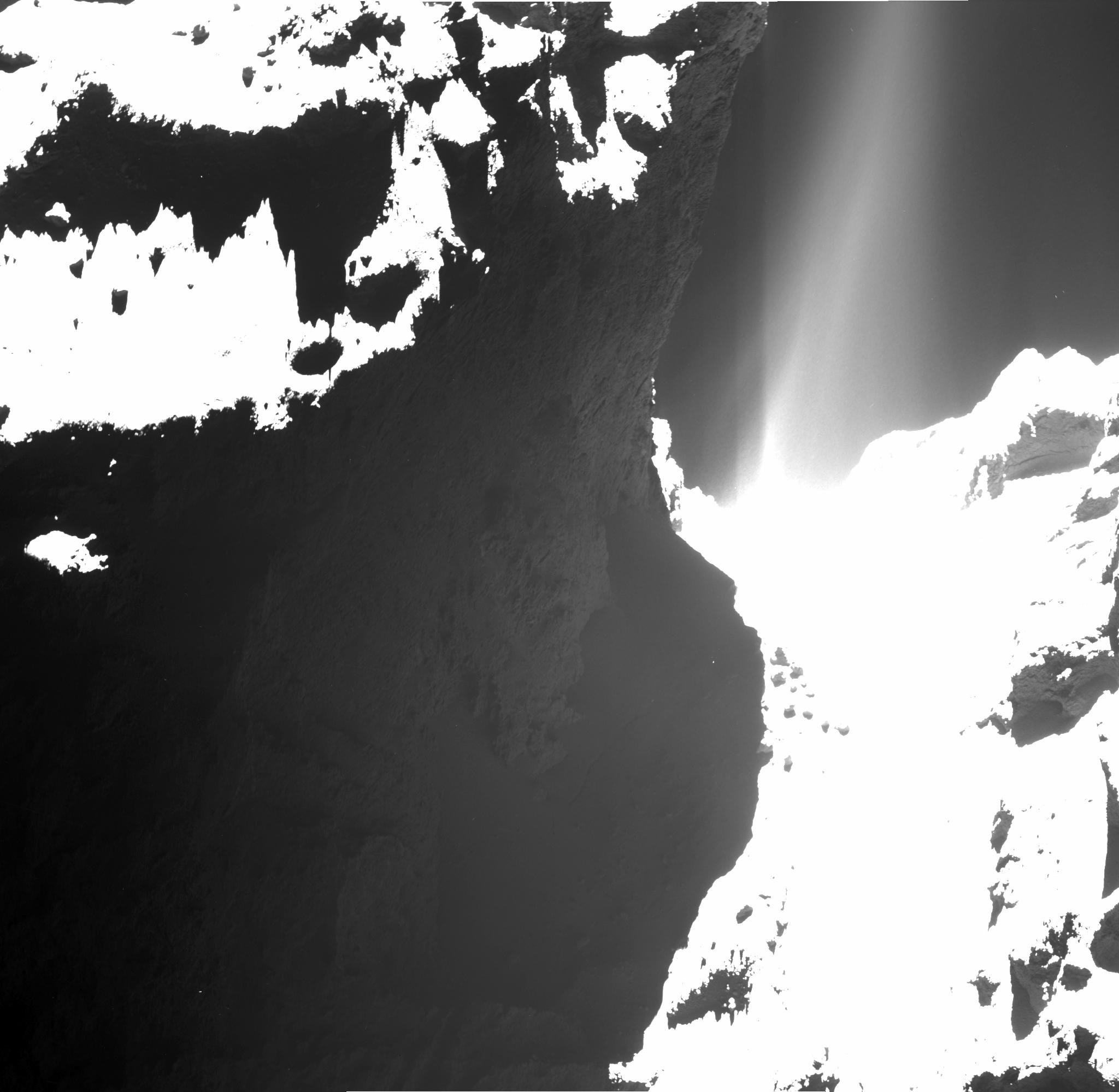Rosetta Comet Spreads its Jets