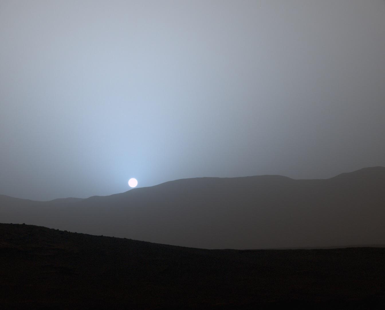 Sunset in Mars Gale Crater