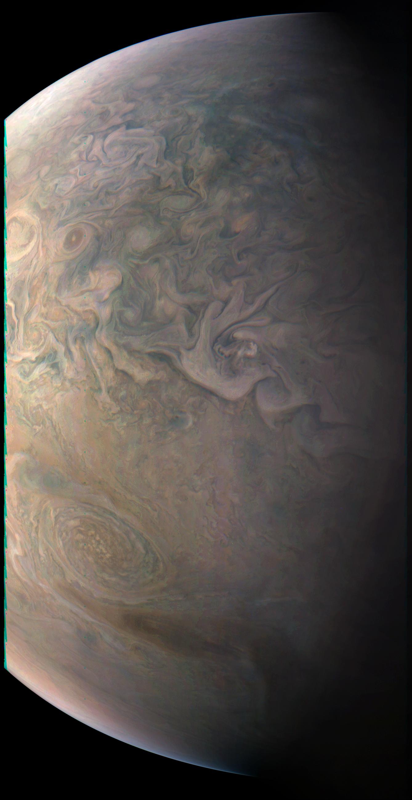 Juno Close Look at the Little Red Spot