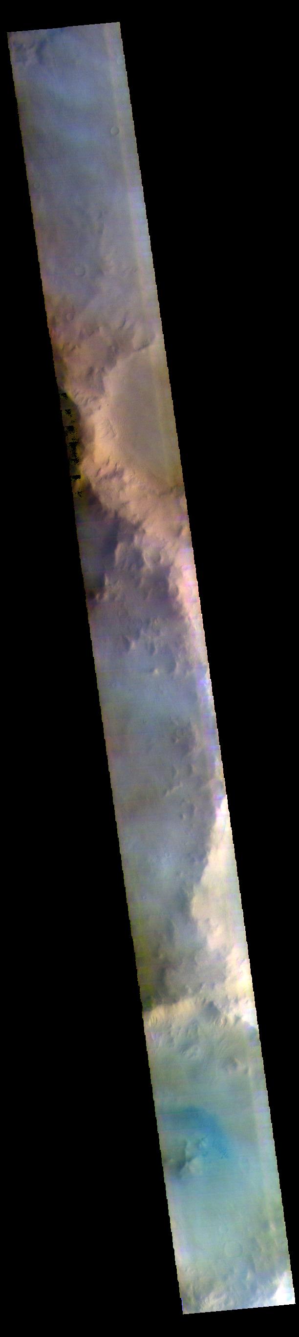 Terra Sirenum - False Color