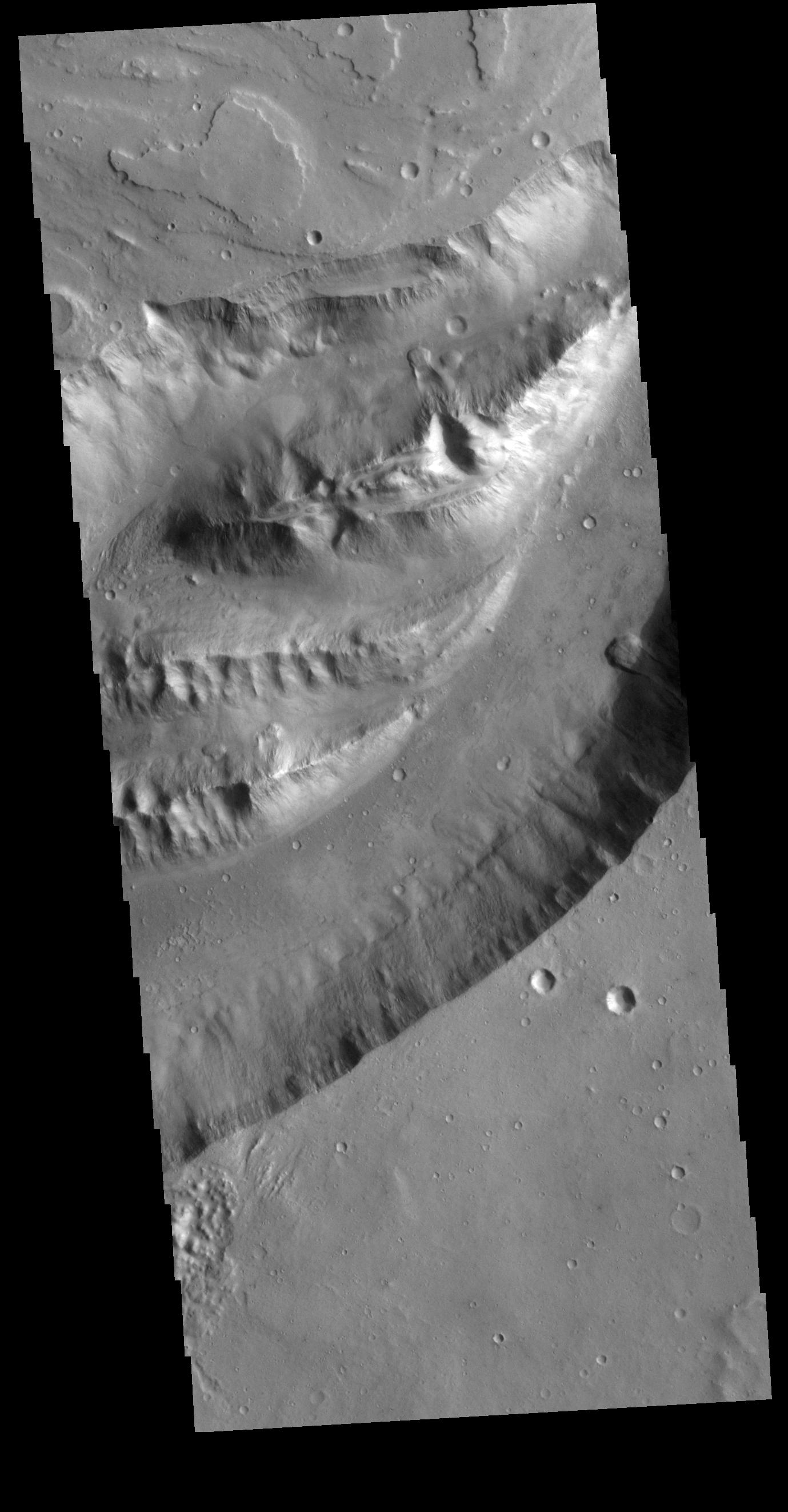 Shalbatana Vallis