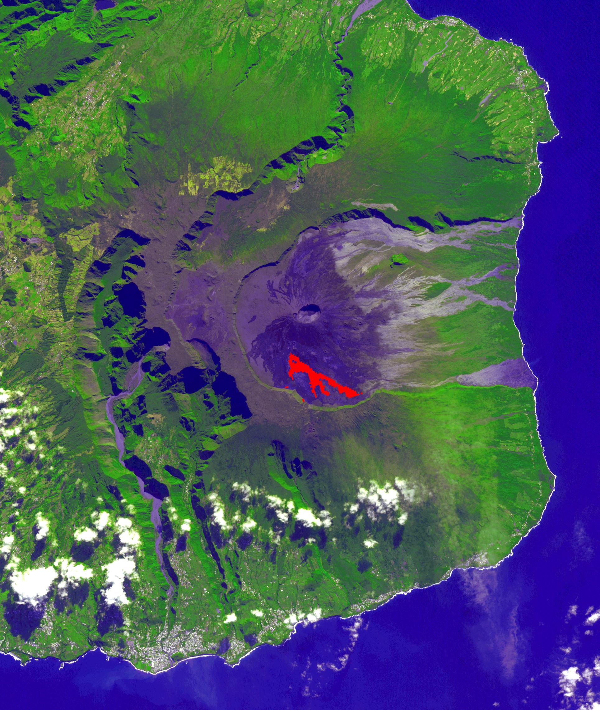 NASA's ASTER Captures Piton de la Fournaise Eruption