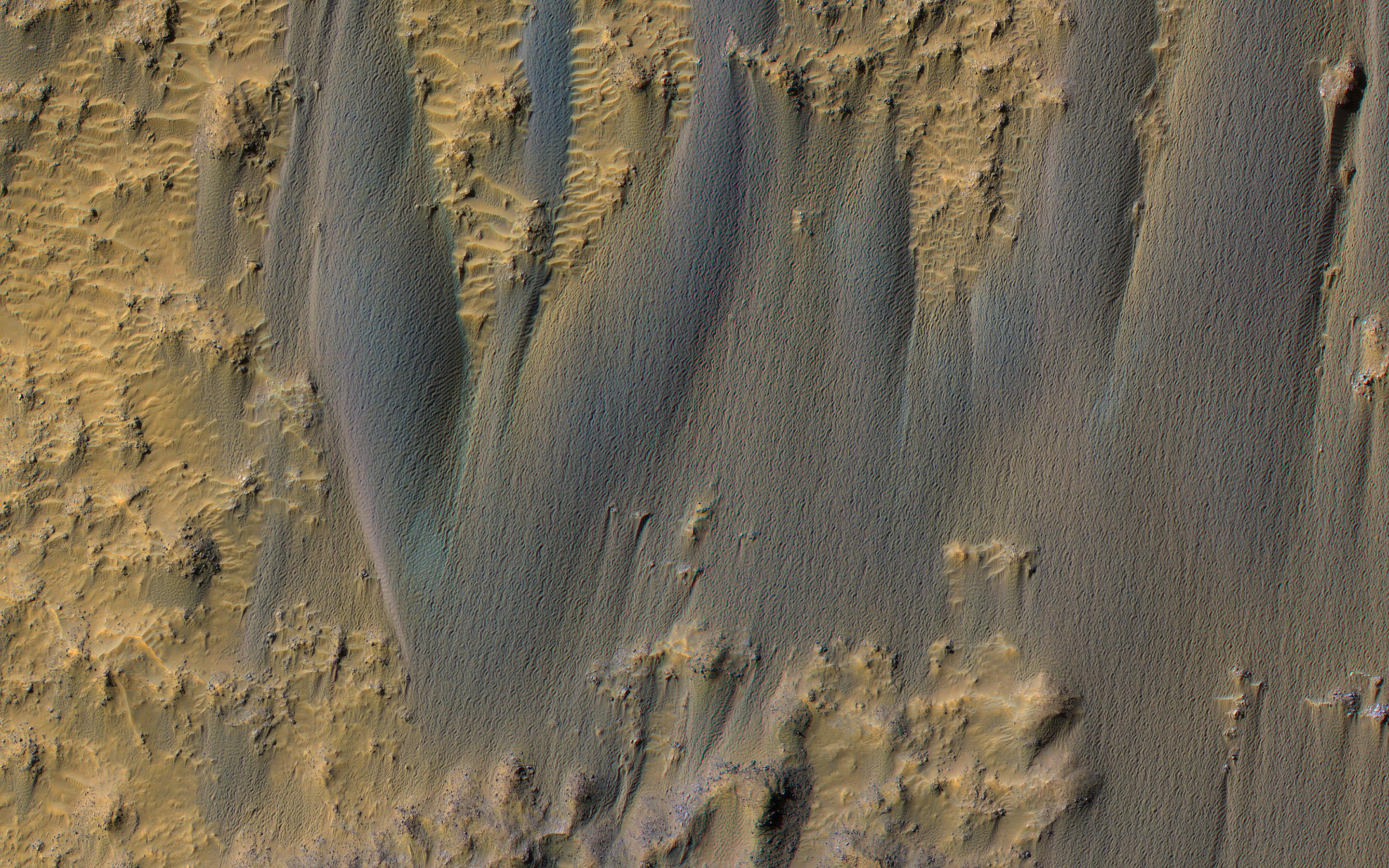 Dunes in Briault Crater