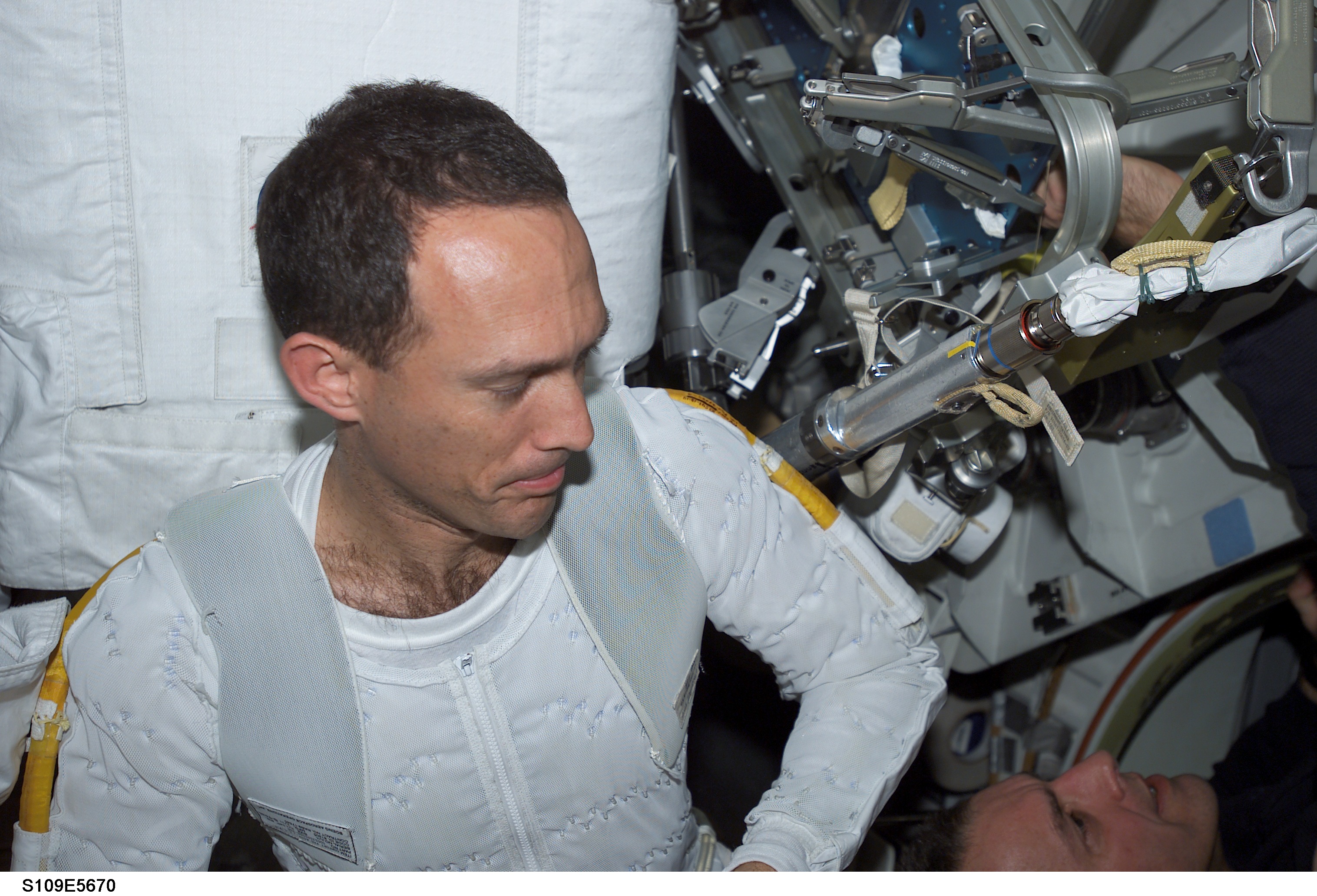 MS Newman on middeck prior to EVA 4