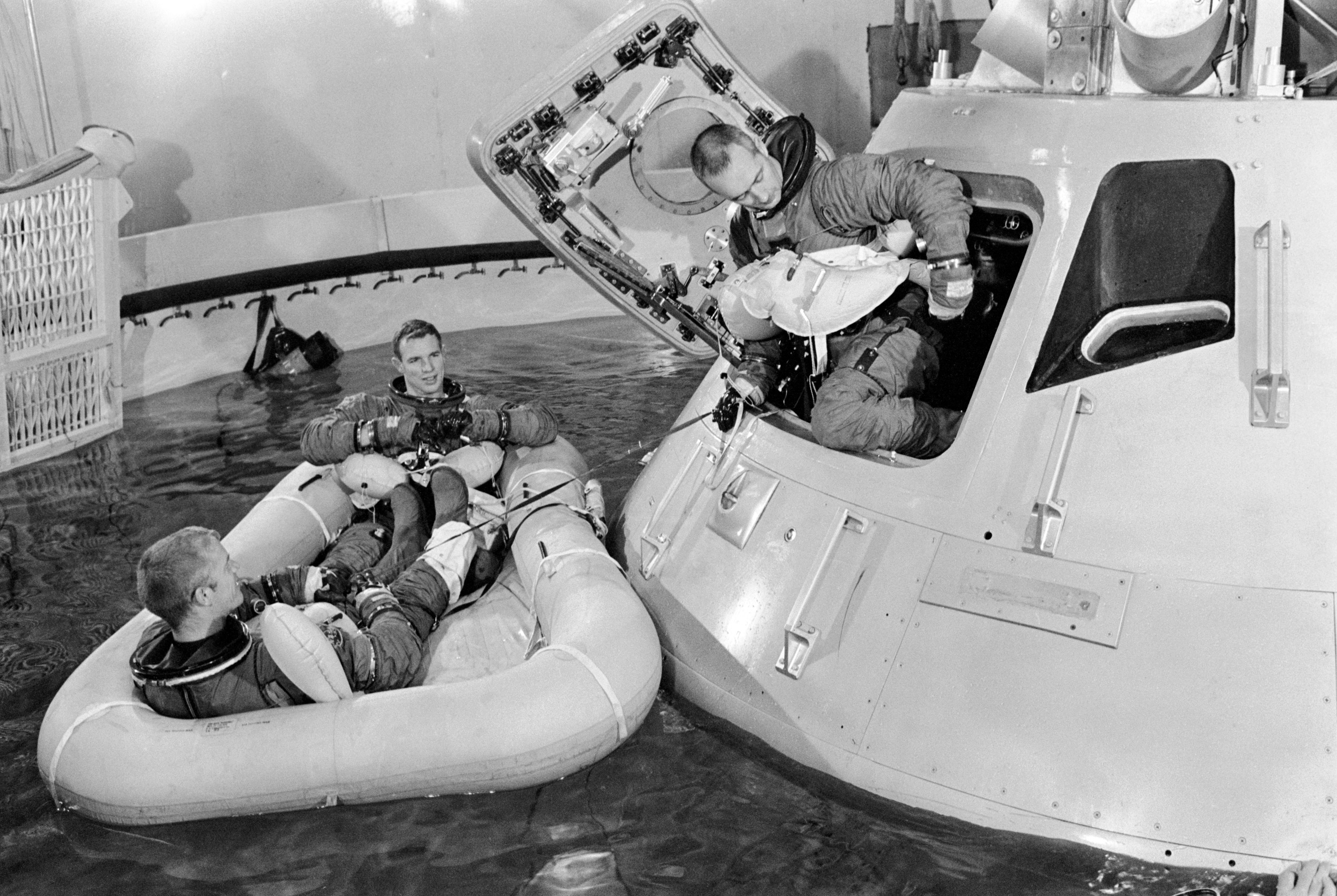 Apollo 9 prime crew participate in water egress training