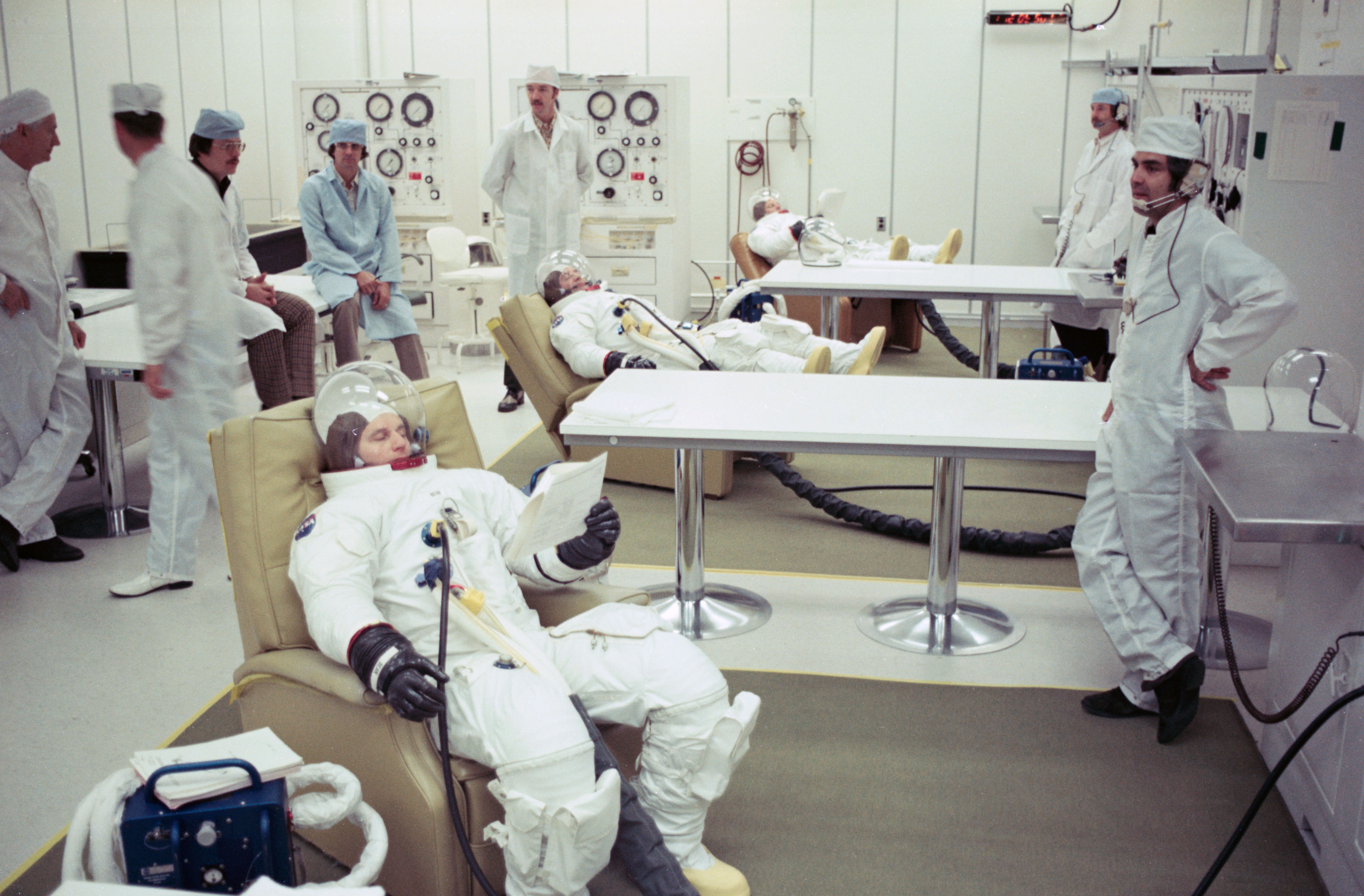 American ASTP backup crew suited for testing of Apollo spacecraft