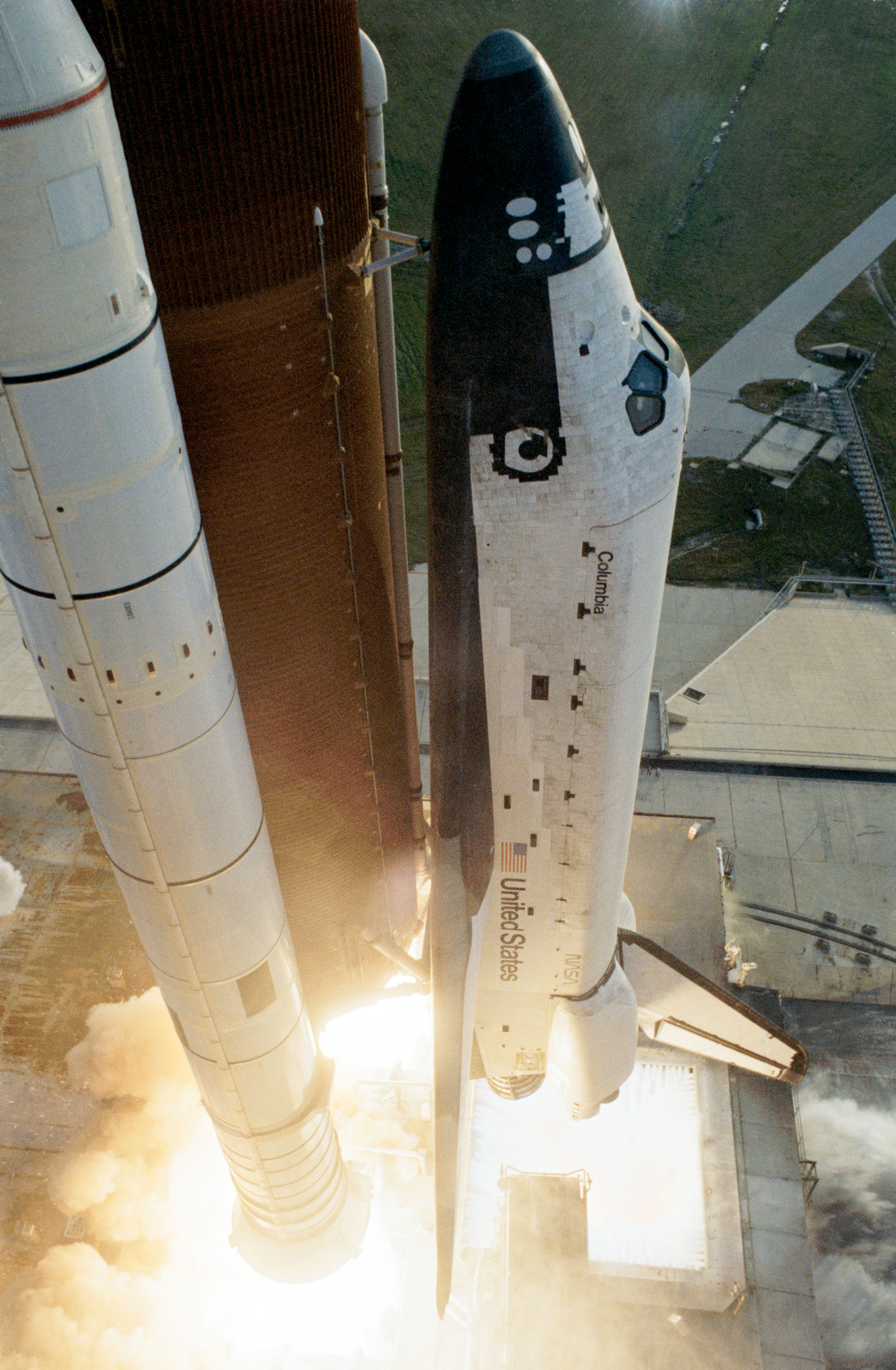 LAUNCH - STS-5 - KSC