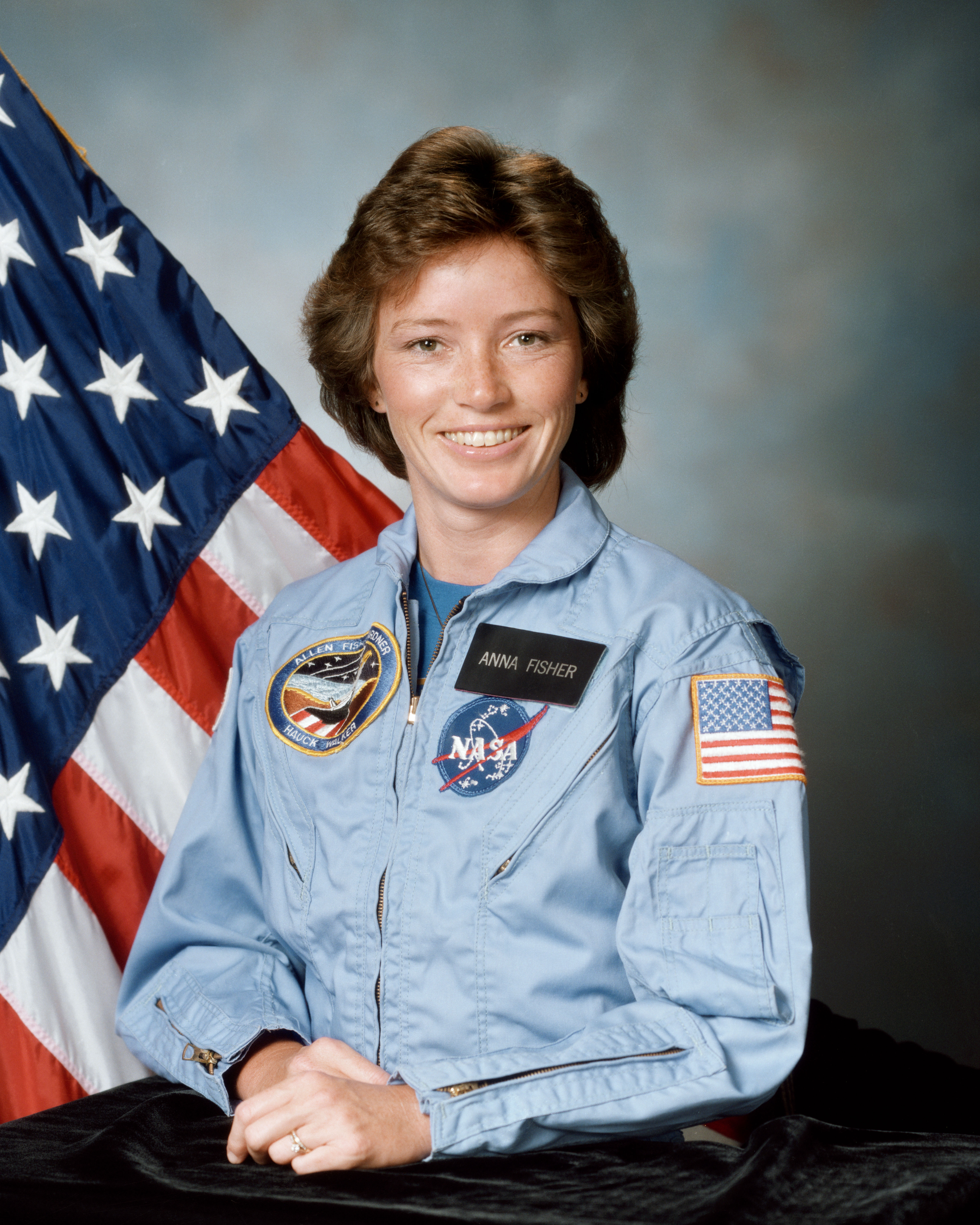 PORTRAITS - ASTRONAUT FISHER, ANNA L. (BLUE FLIGHT SUIT) - JSC
