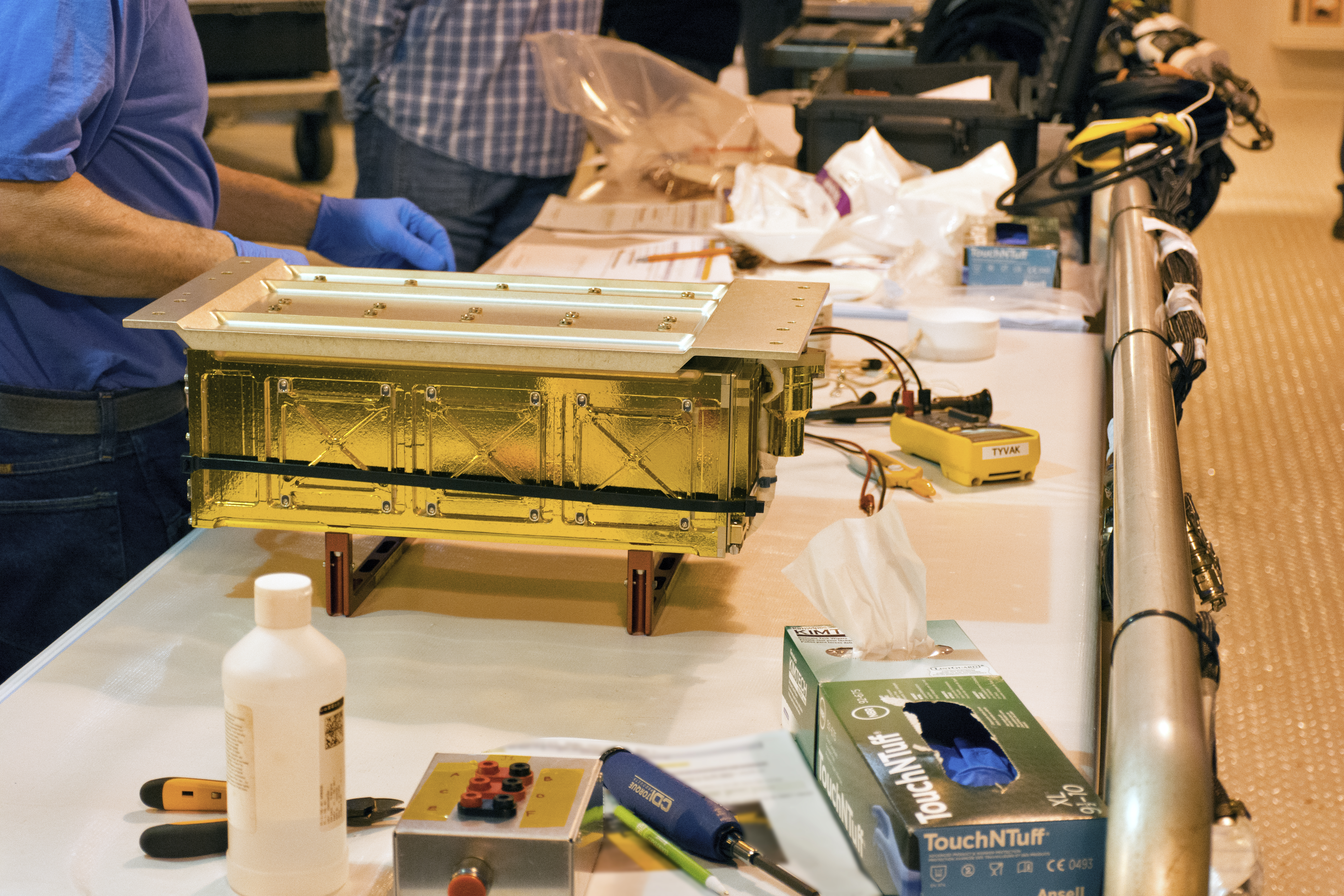 InSight Atlas V MARCO Cubesats Installation