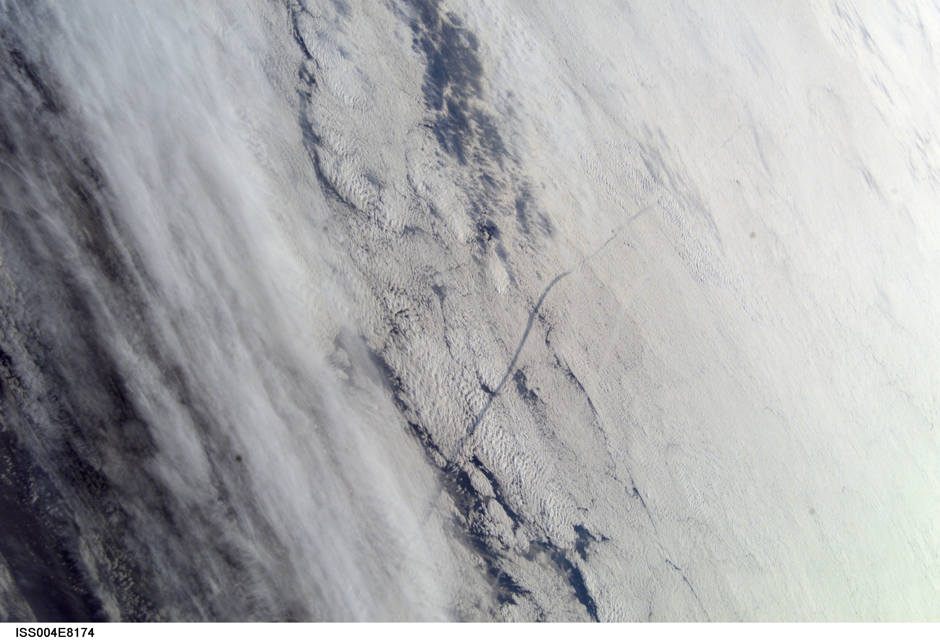 STS-109 launch plume observation as seen from ISS during Expedition Four