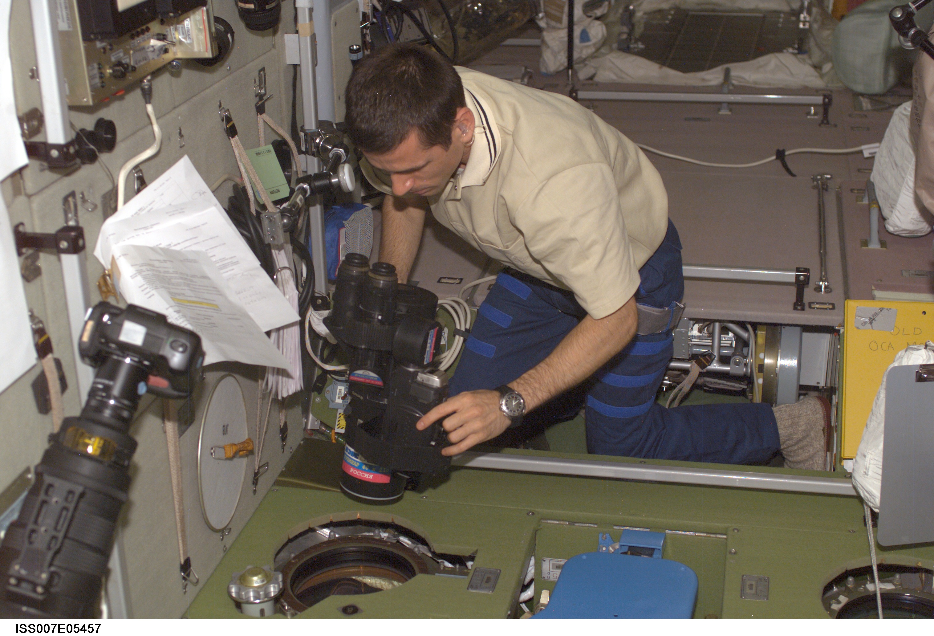 Expedition Seven CDR Malenchenko in Zvezda Service module