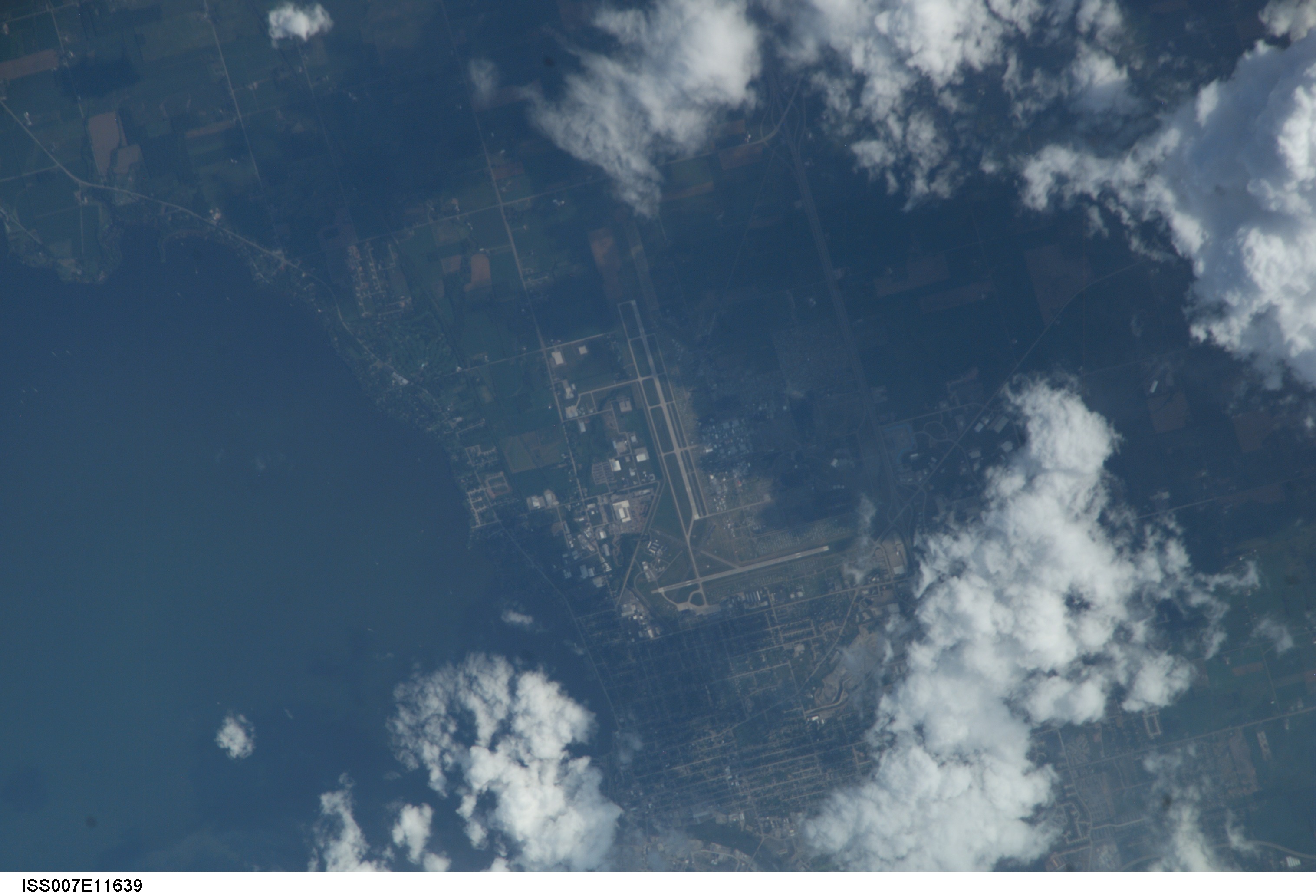 Earth observations taken by the Expedition Seven crew