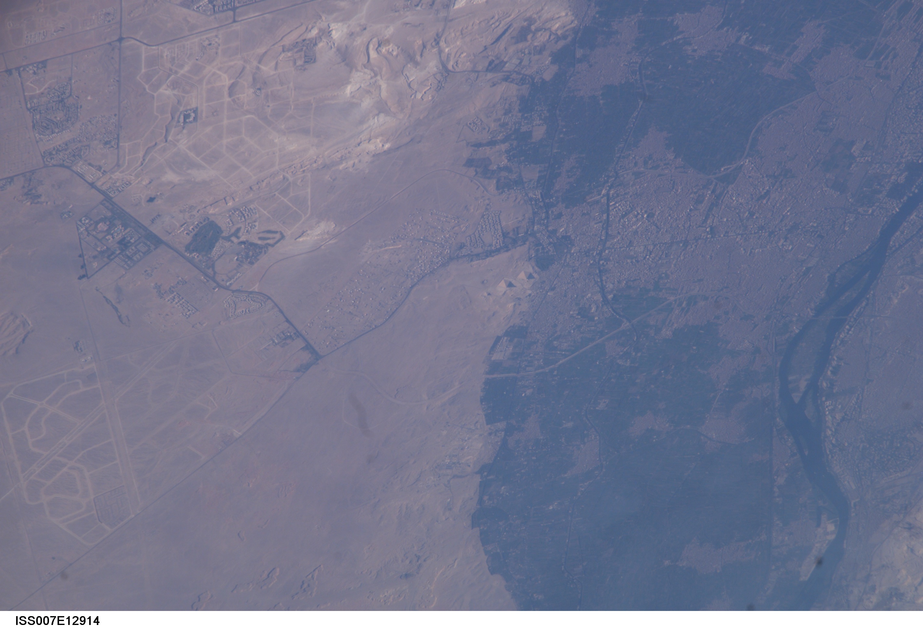 Earth observations taken by the Expedition Seven crew