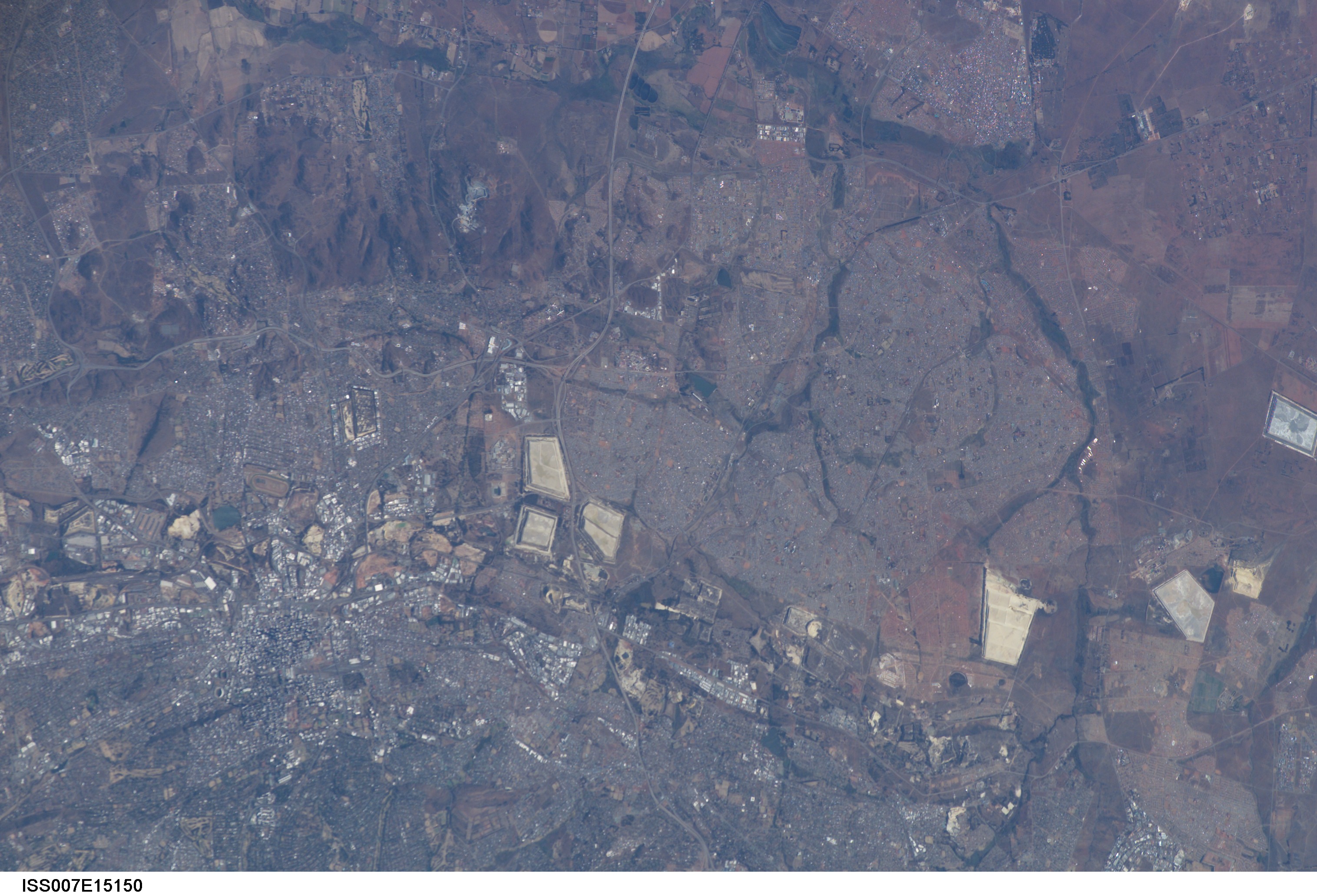 Earth observations taken by the Expedition Seven crew