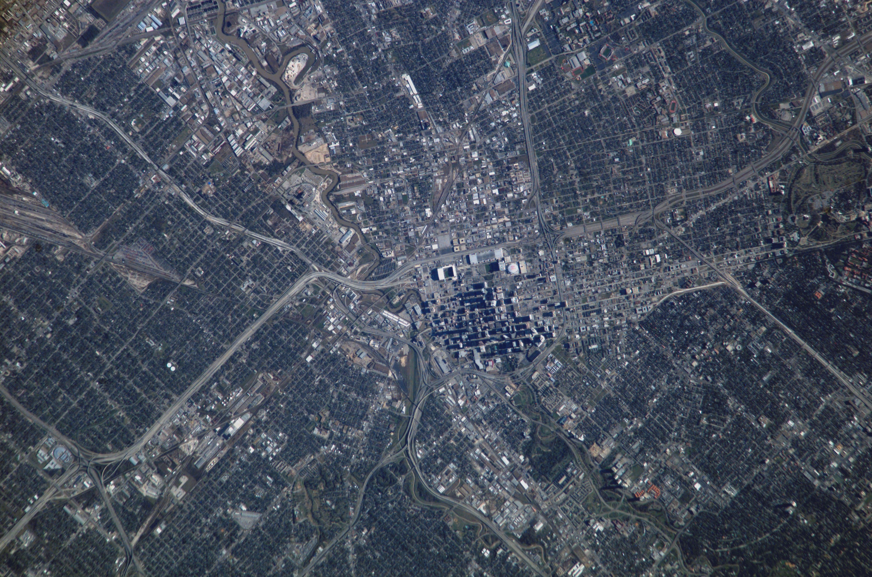 Earth Observations taken by the Expedition 10 crew