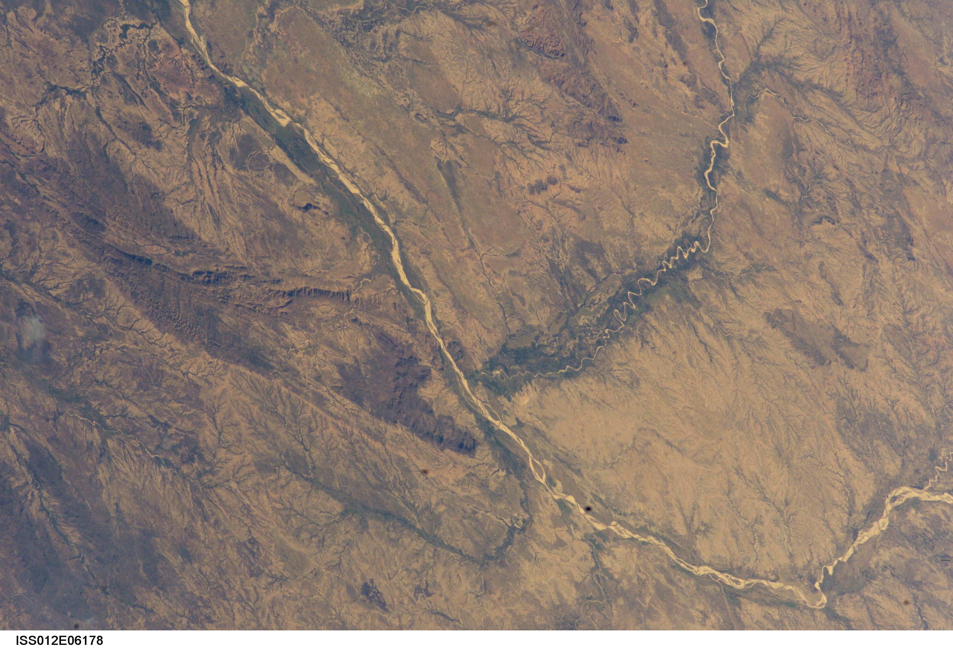 Crew Earth Observations over Chad during Expedition 12