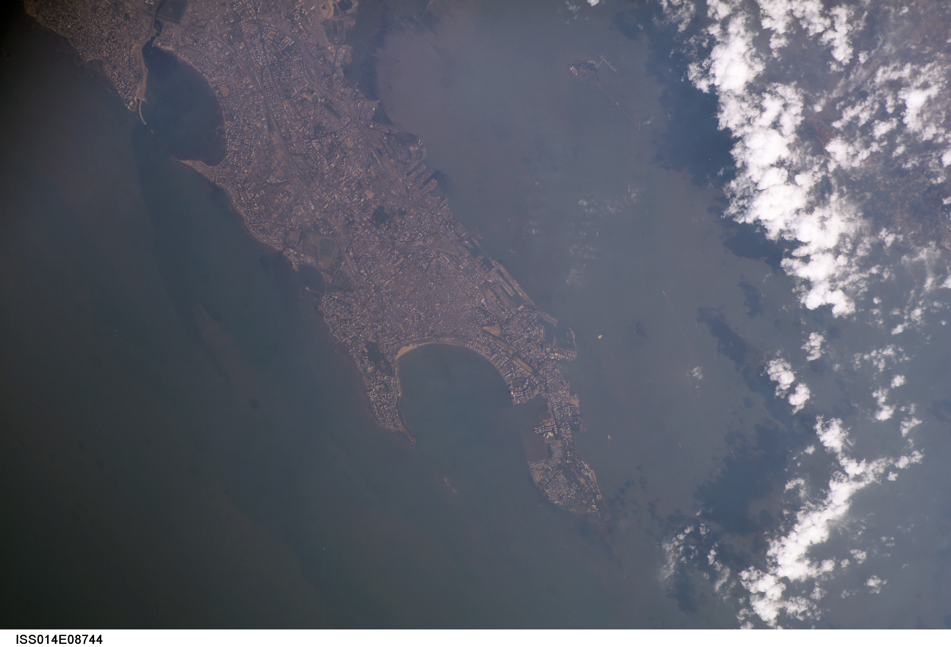 Earth Observations taken by the Expedition 14 crew