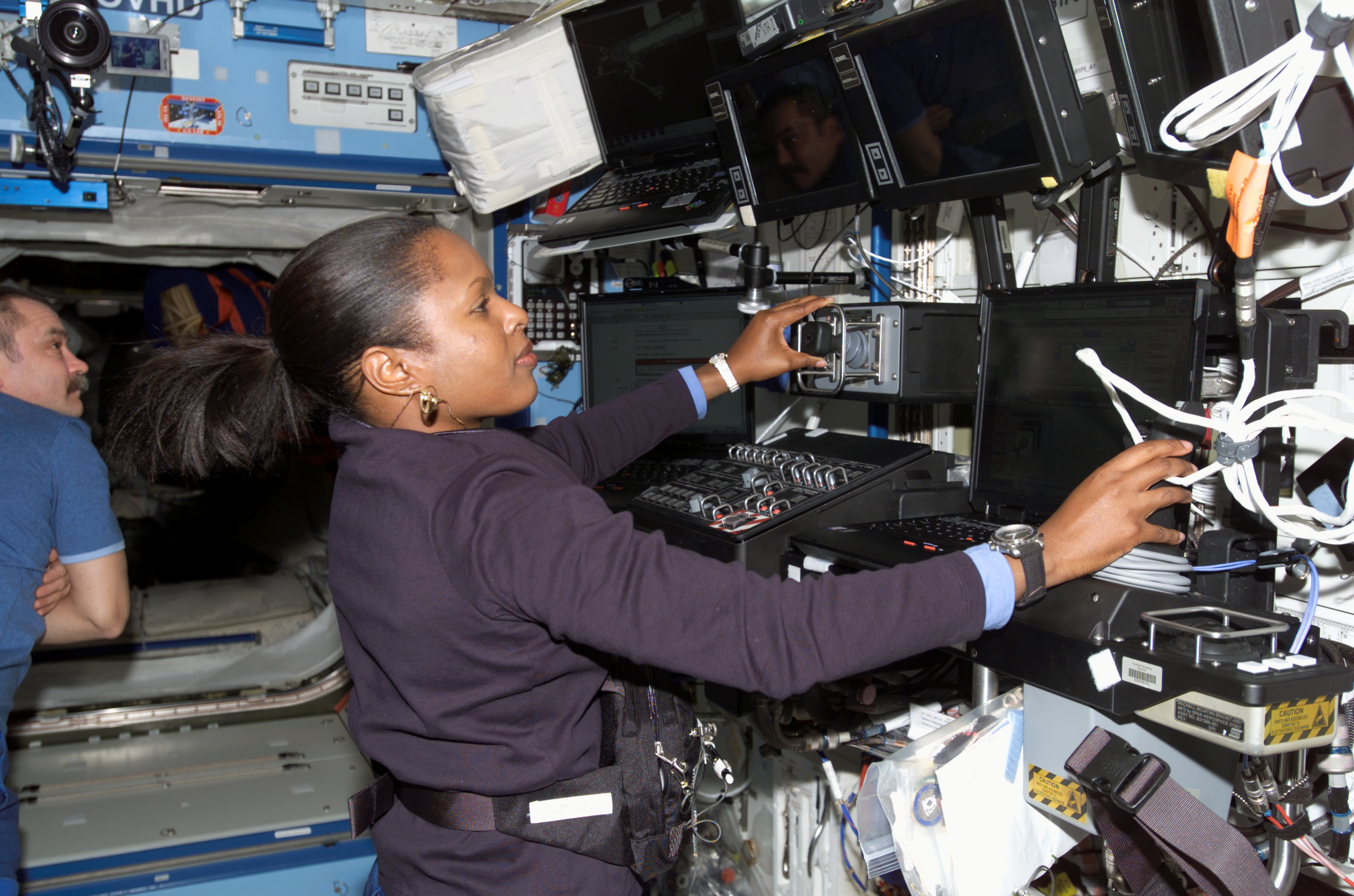 Higginbotham at SSRMS controls in Destiny laboratory