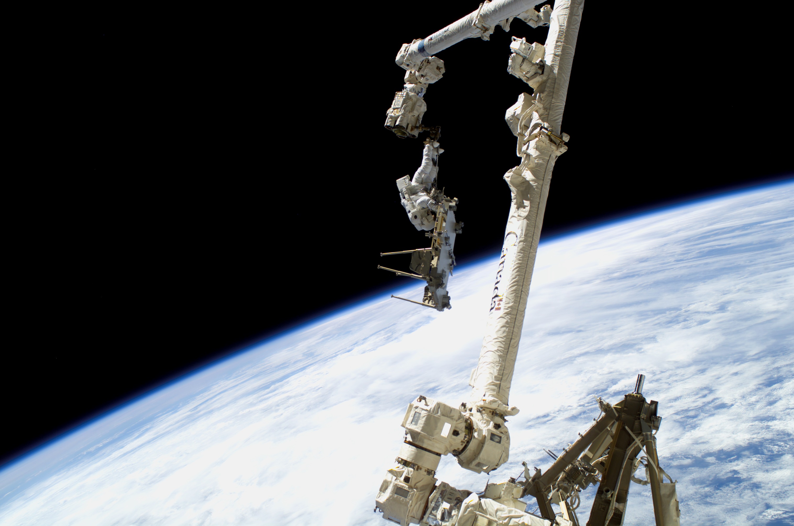 Fuglesang during EVA 2