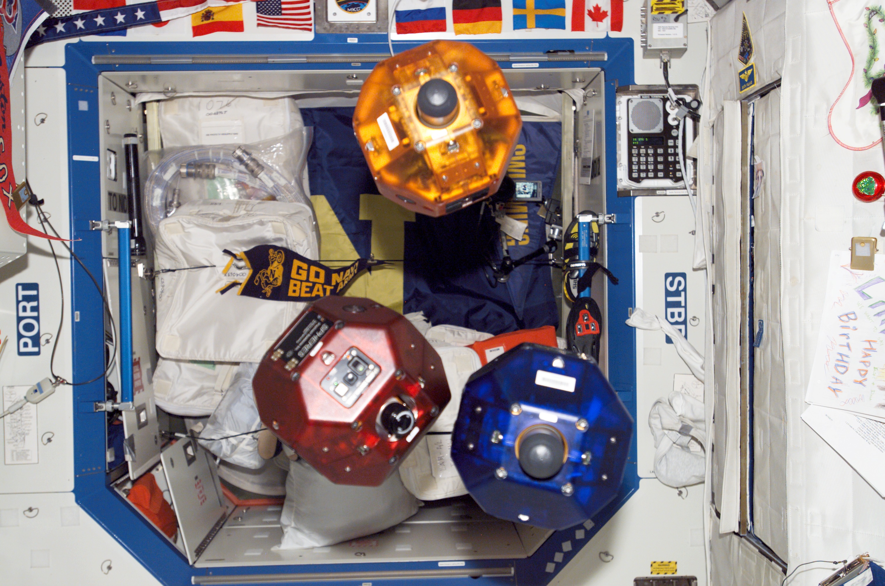 SPHERES experiment session