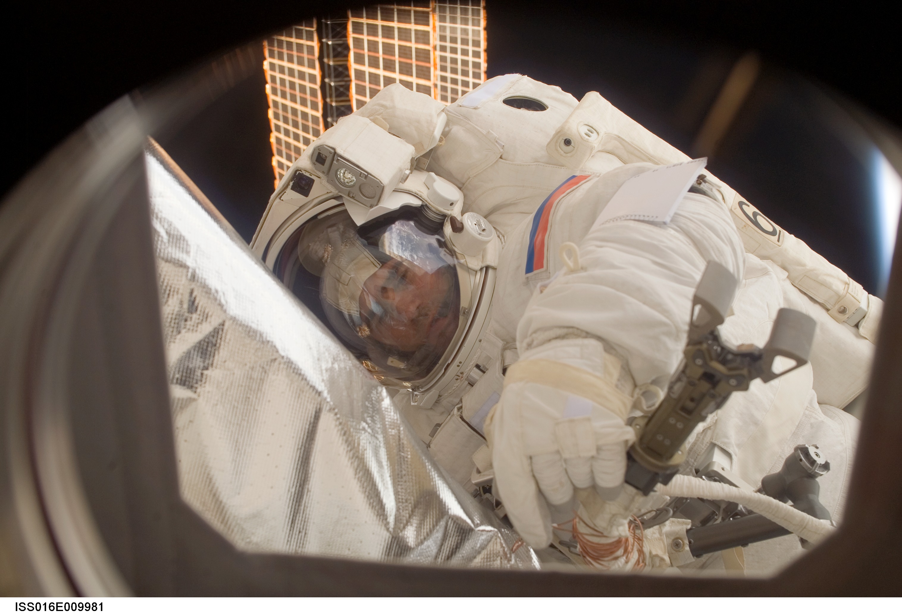 Malenchenko during Expedition 16 EVA 10/Alpha