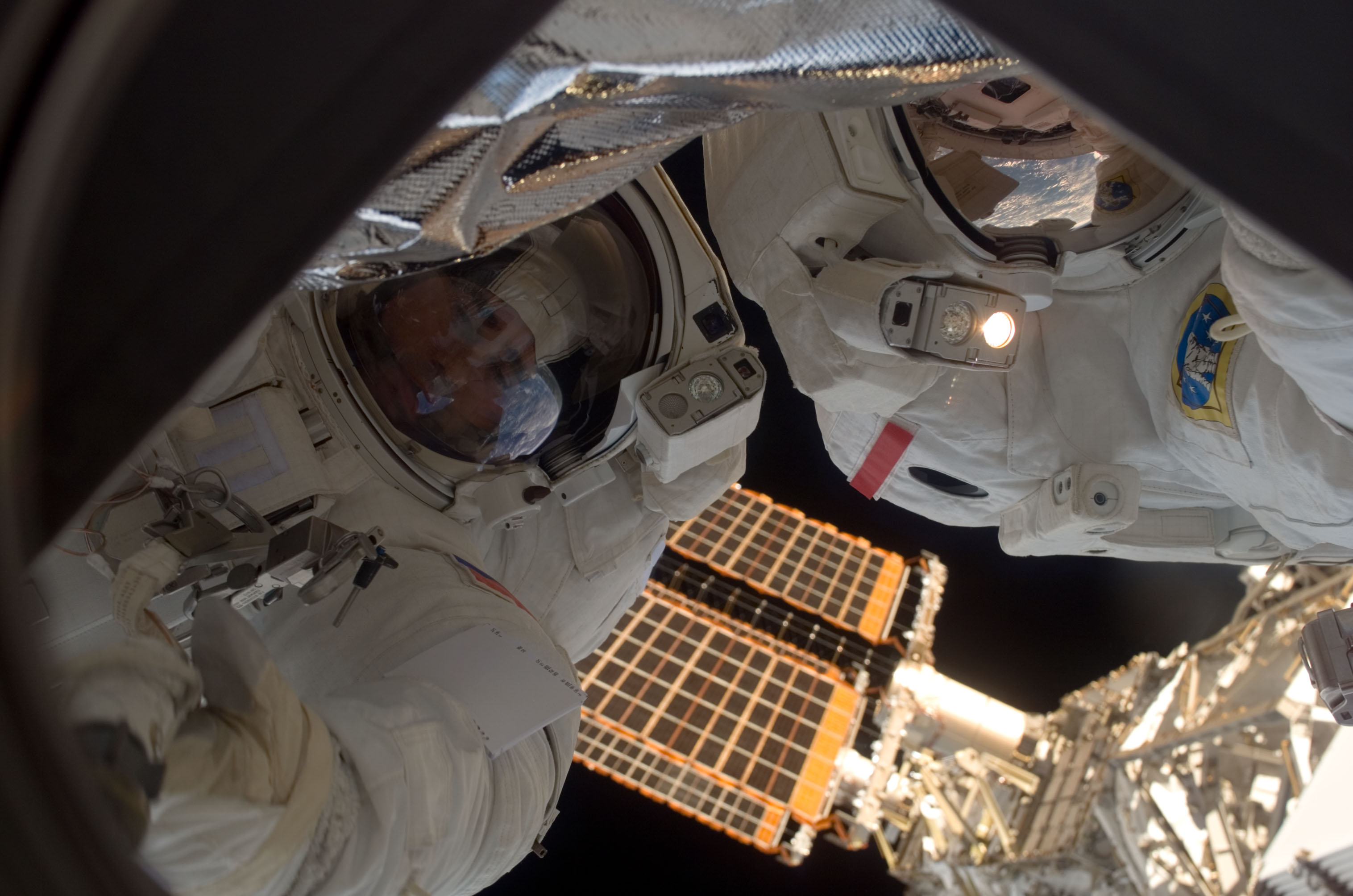 Malenchenko and Whitson during Expedition 16 EVA 10/Alpha