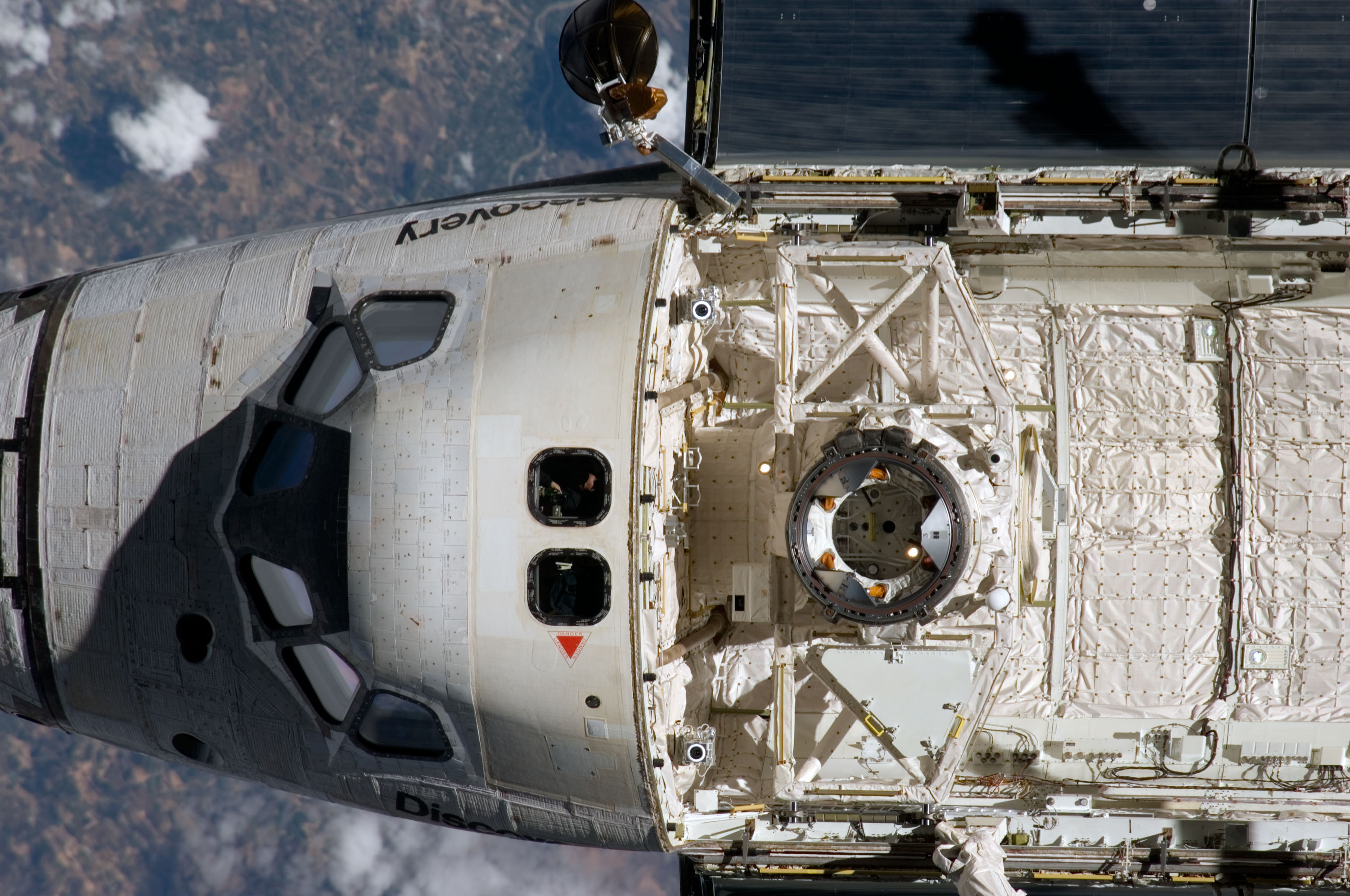 STS-124 Orbiter Boom Sensor System (OBSS) Late Inspection OPS