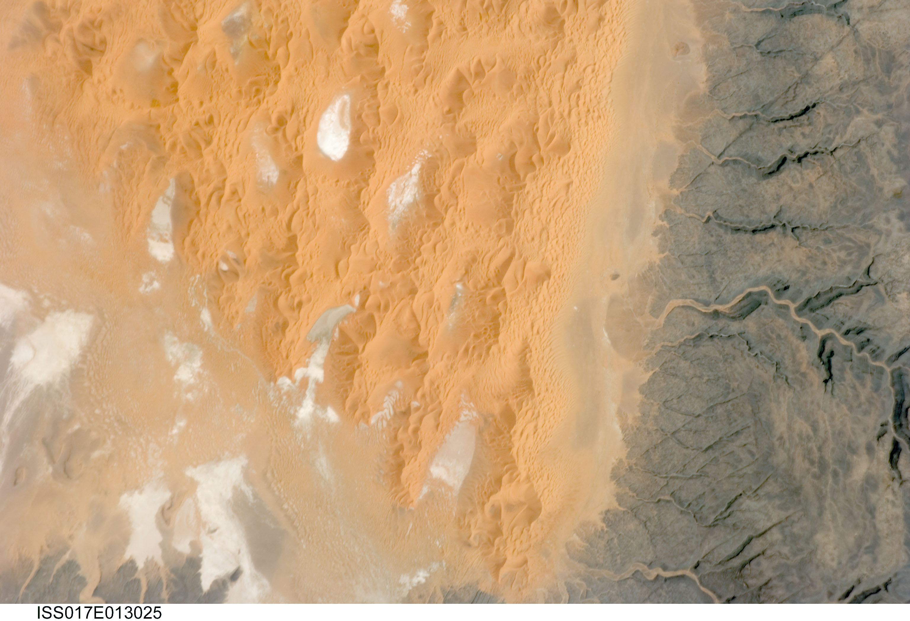 Earth Observations taken by the Expedition 17 Crew