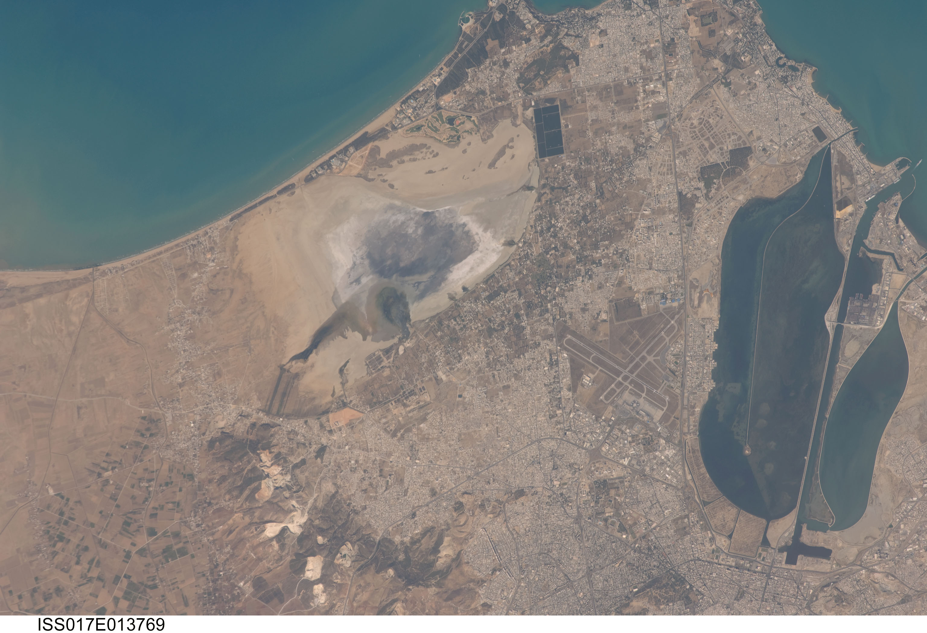 Earth Observations taken by the Expedition 17 Crew