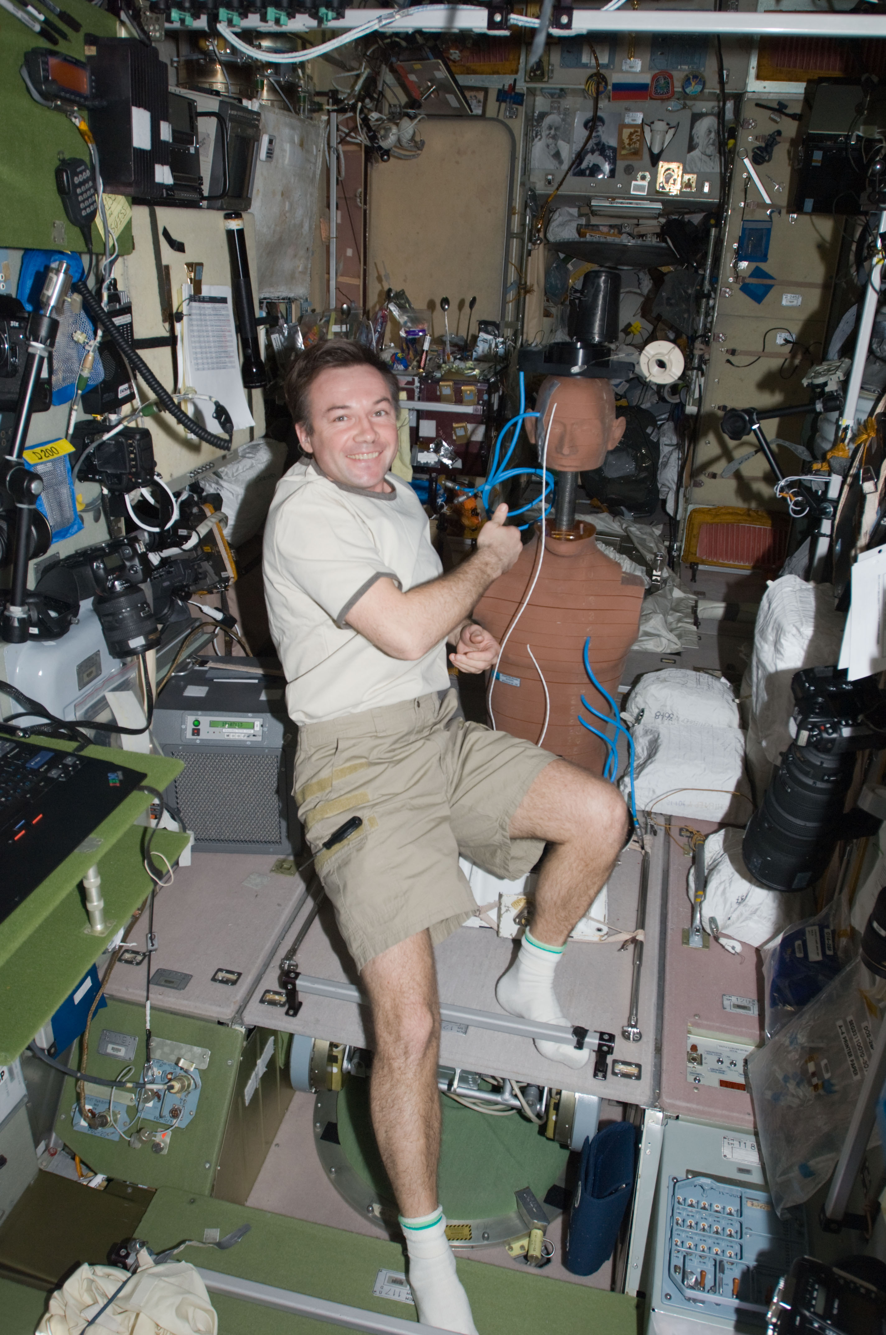 MATRYOSHKA-R (RBO-3-2) radiation suite in service module (SM)